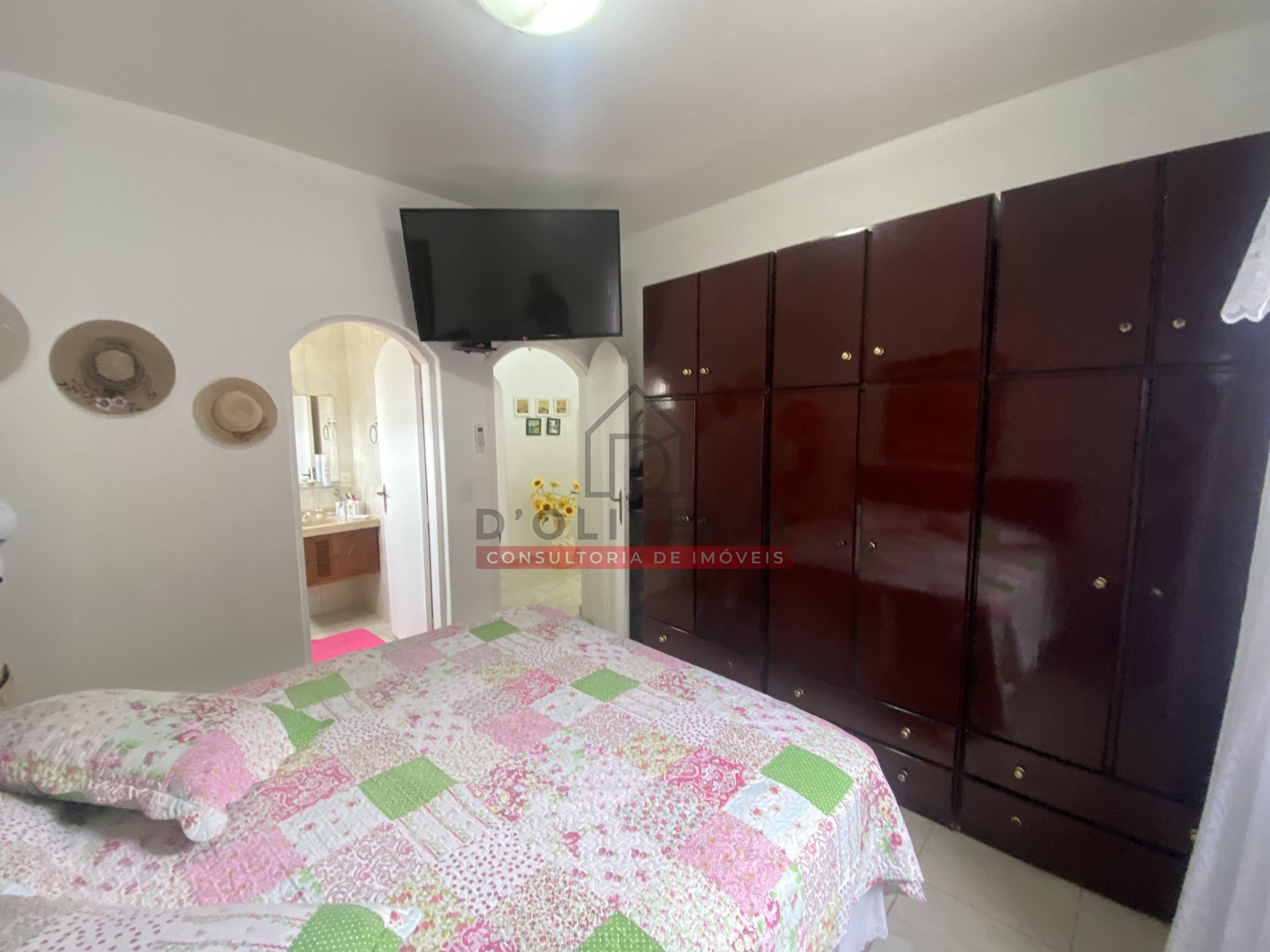 Casa com piscina e área gourmet à venda no Balneário Oásis - Peruíbe - SP