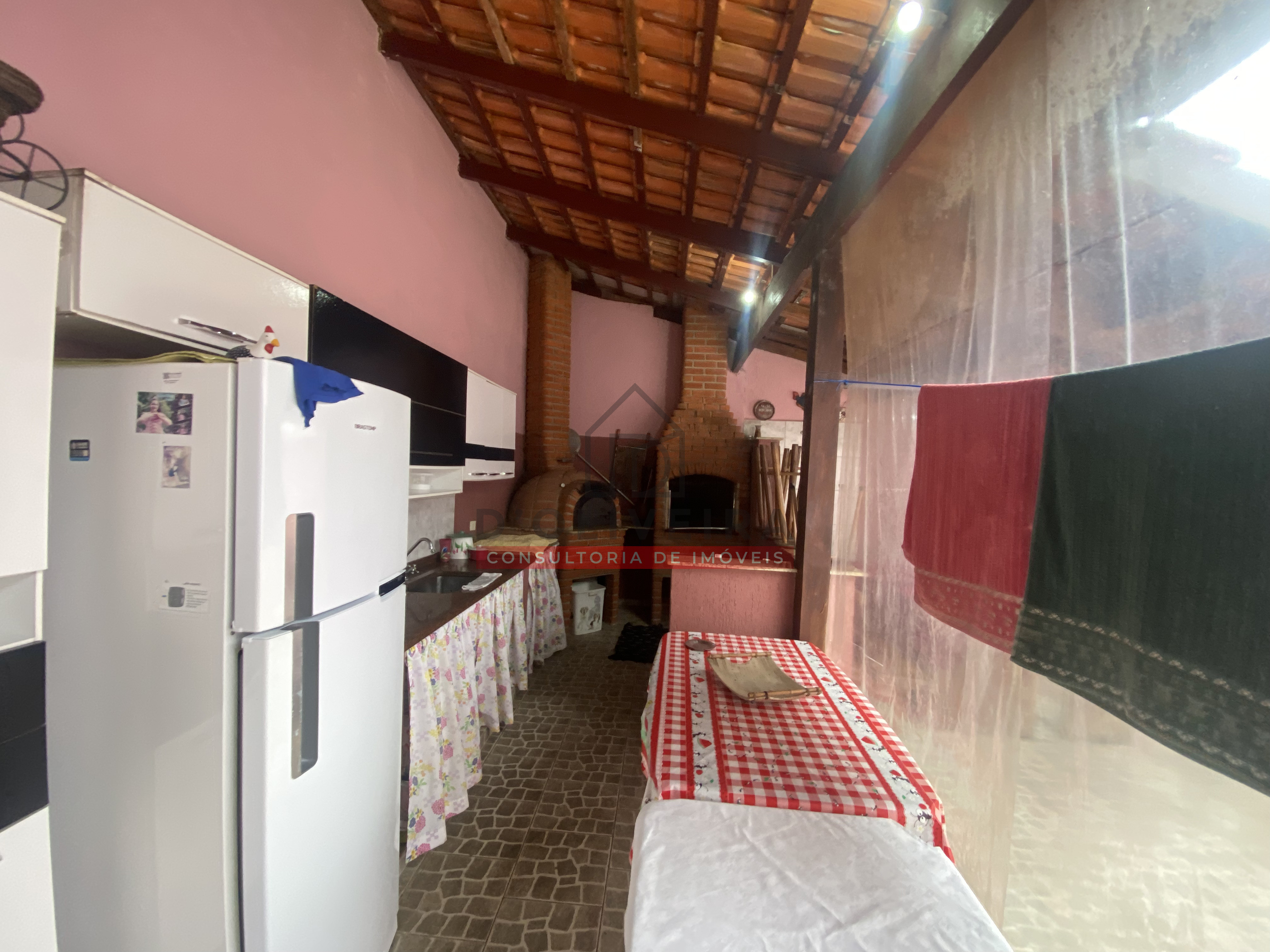 Casa com piscina e área gourmet à venda no Balneário Oásis - Peruíbe - SP