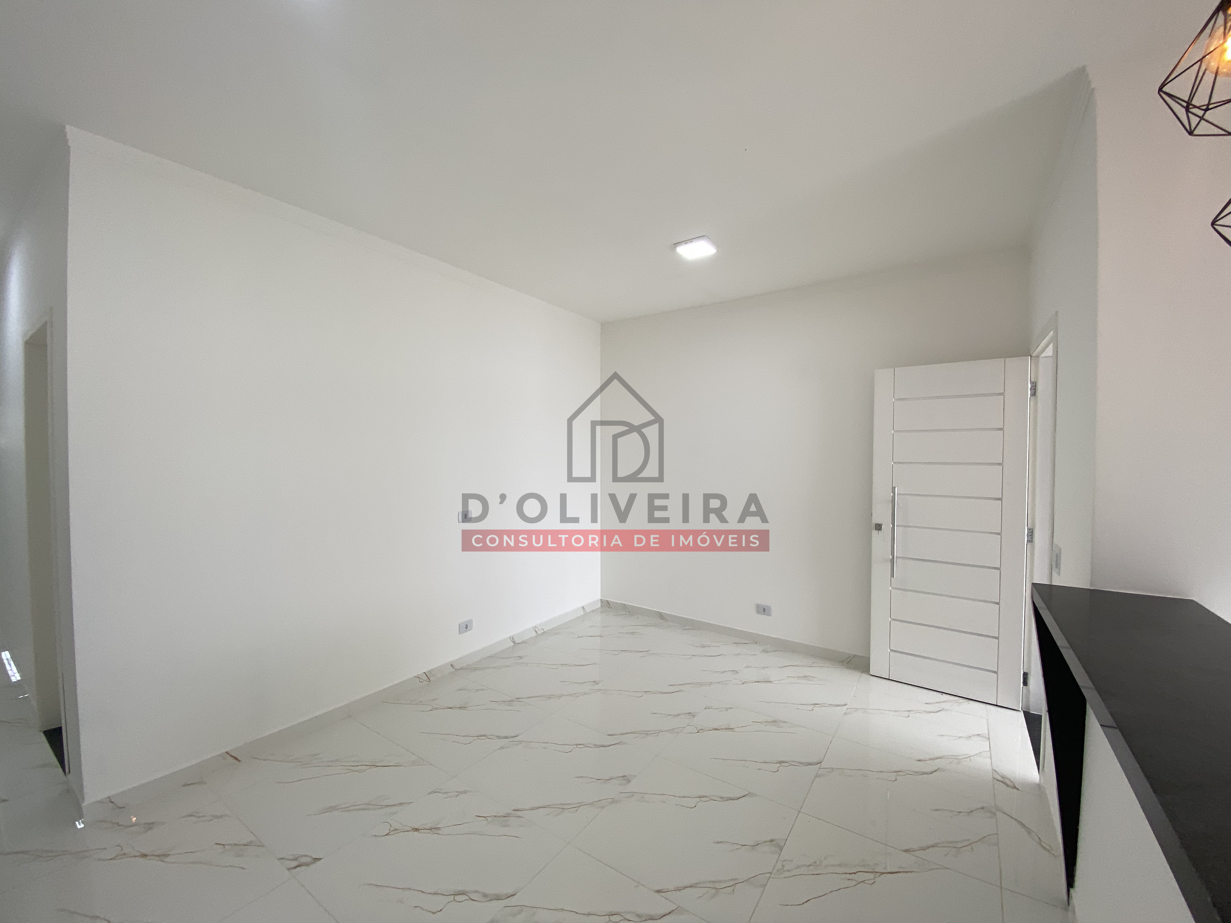 Casa com piscina e churrasqueira à venda no Bairro Flora Rica - Peruíbe - SP