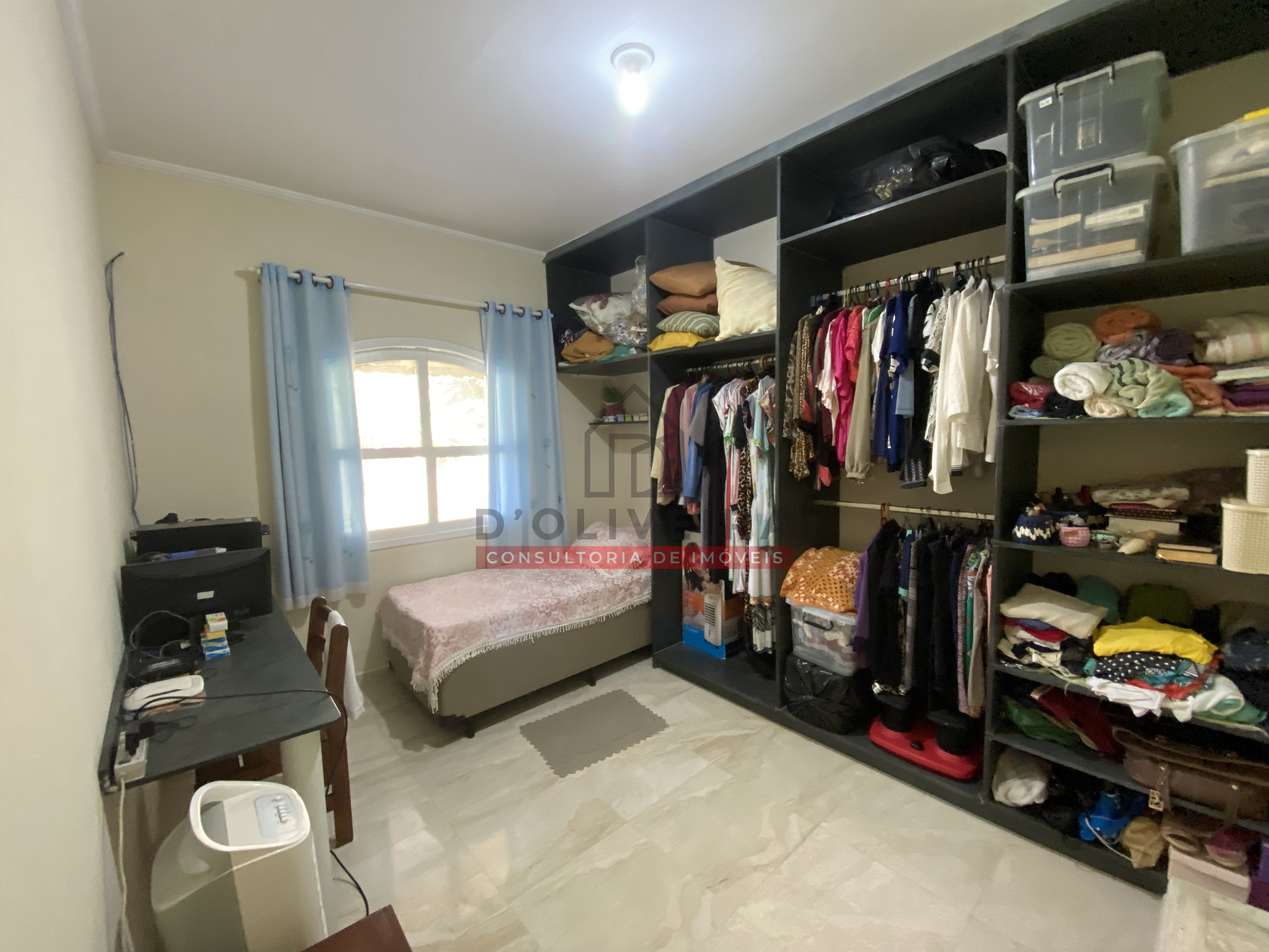 Casa em três terrenos à venda na Estância São Marcos - Peruíbe - SP