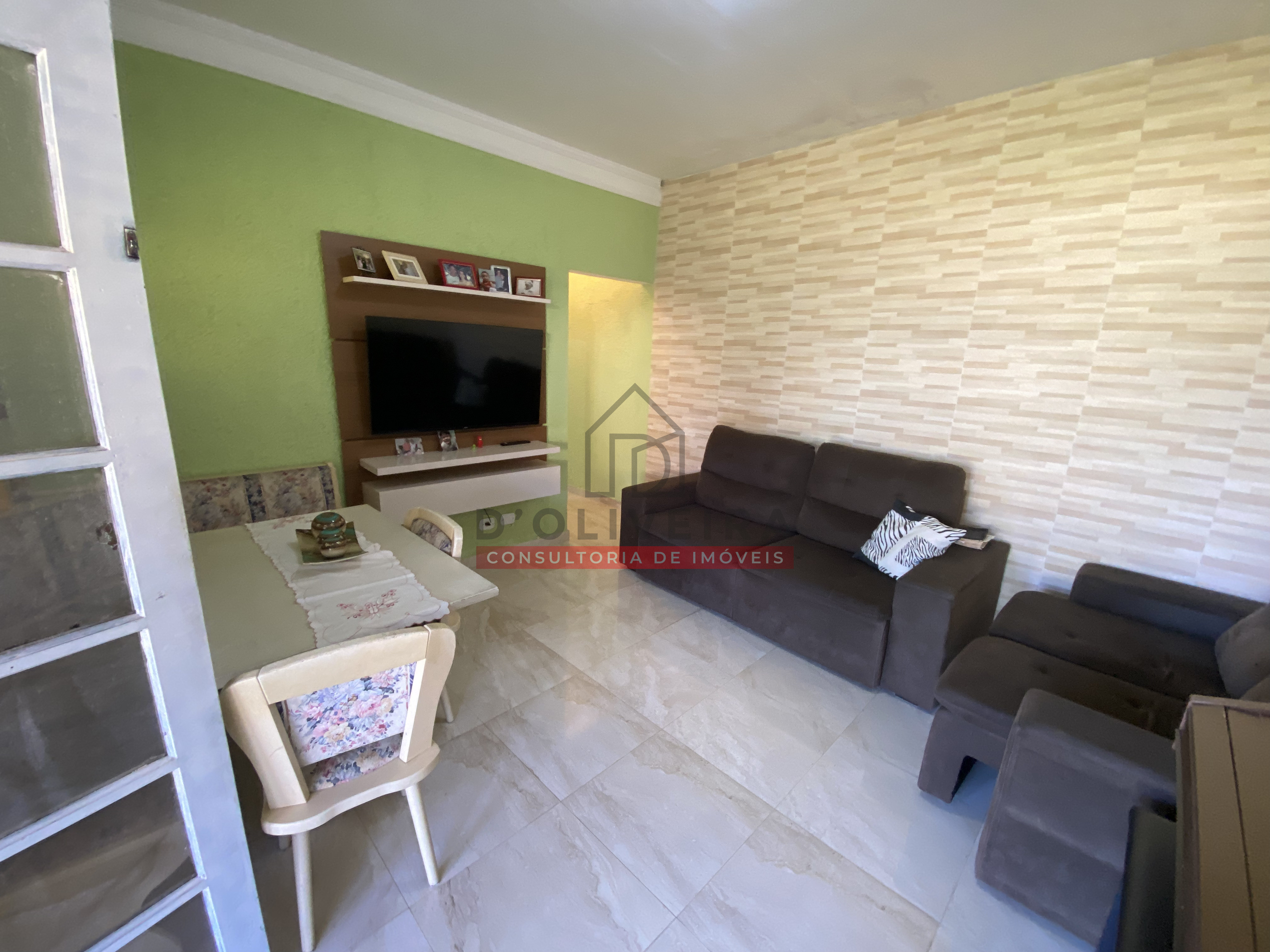 Casa em três terrenos à venda na Estância São Marcos - Peruíbe - SP