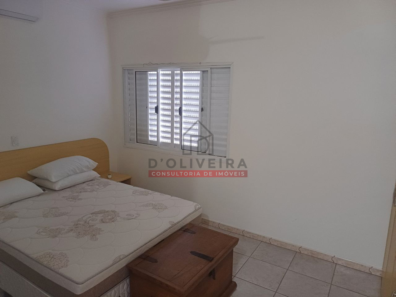 Sobrado com 4 suítes no Condomínio fechado Bougainvillée III- Peruíbe - SP