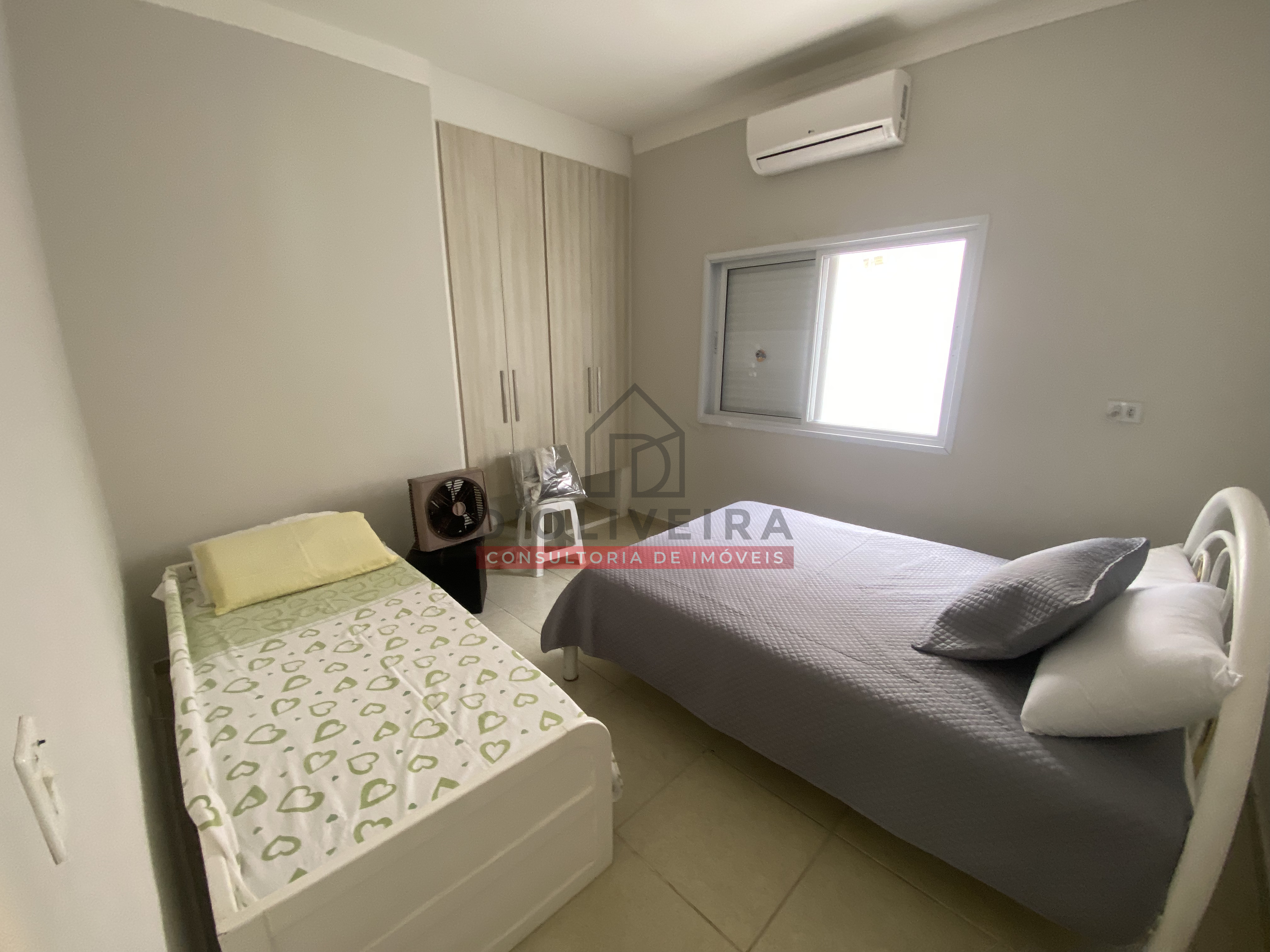 Casa com piscina e churrasqueira à venda no Jardim Barra de Jangadas - Peruíbe - SP