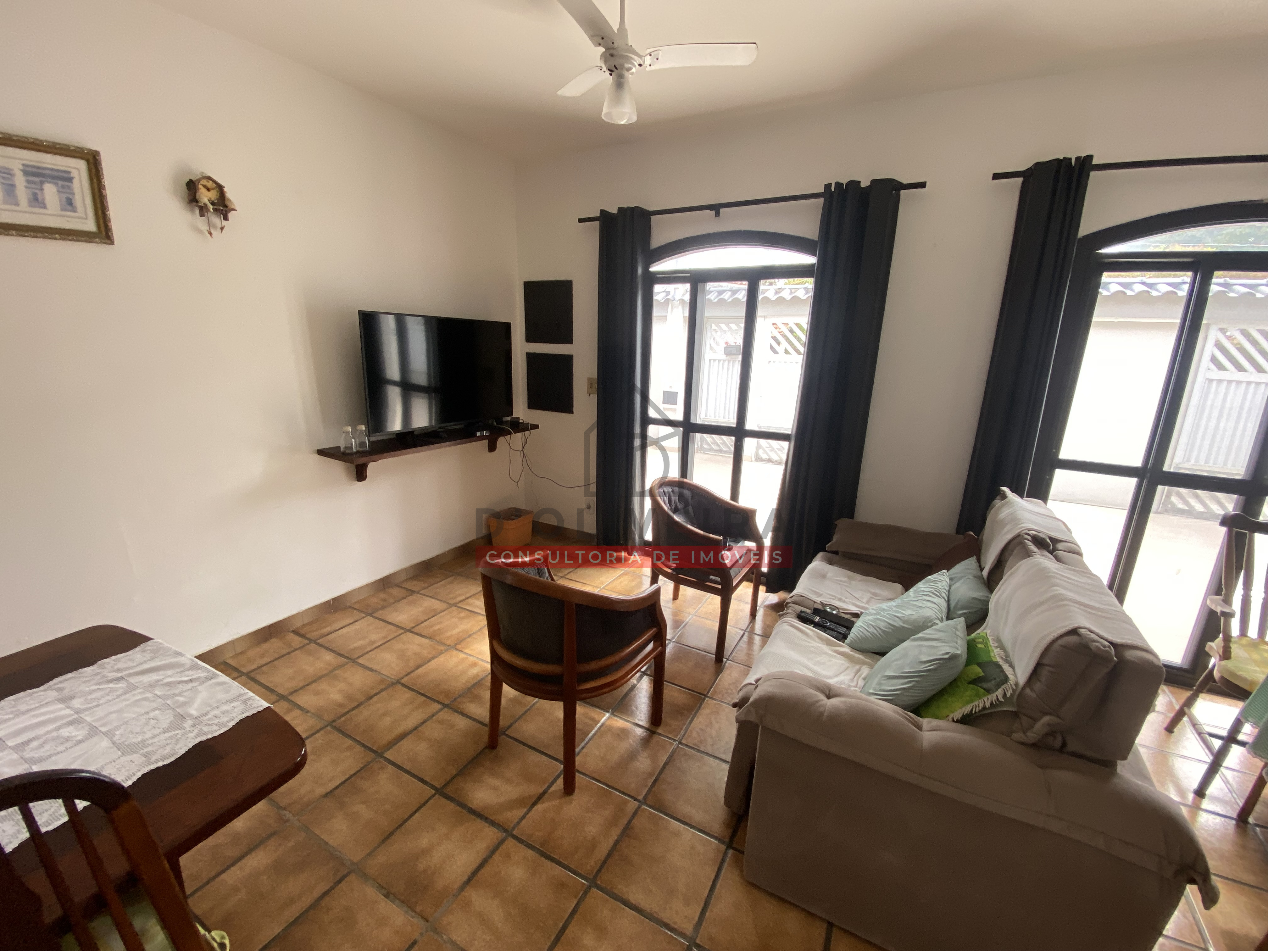 Casa com 500 m² de terreno a 200 metros da praia à venda no Balneário Oasis - Peruíbe - SP