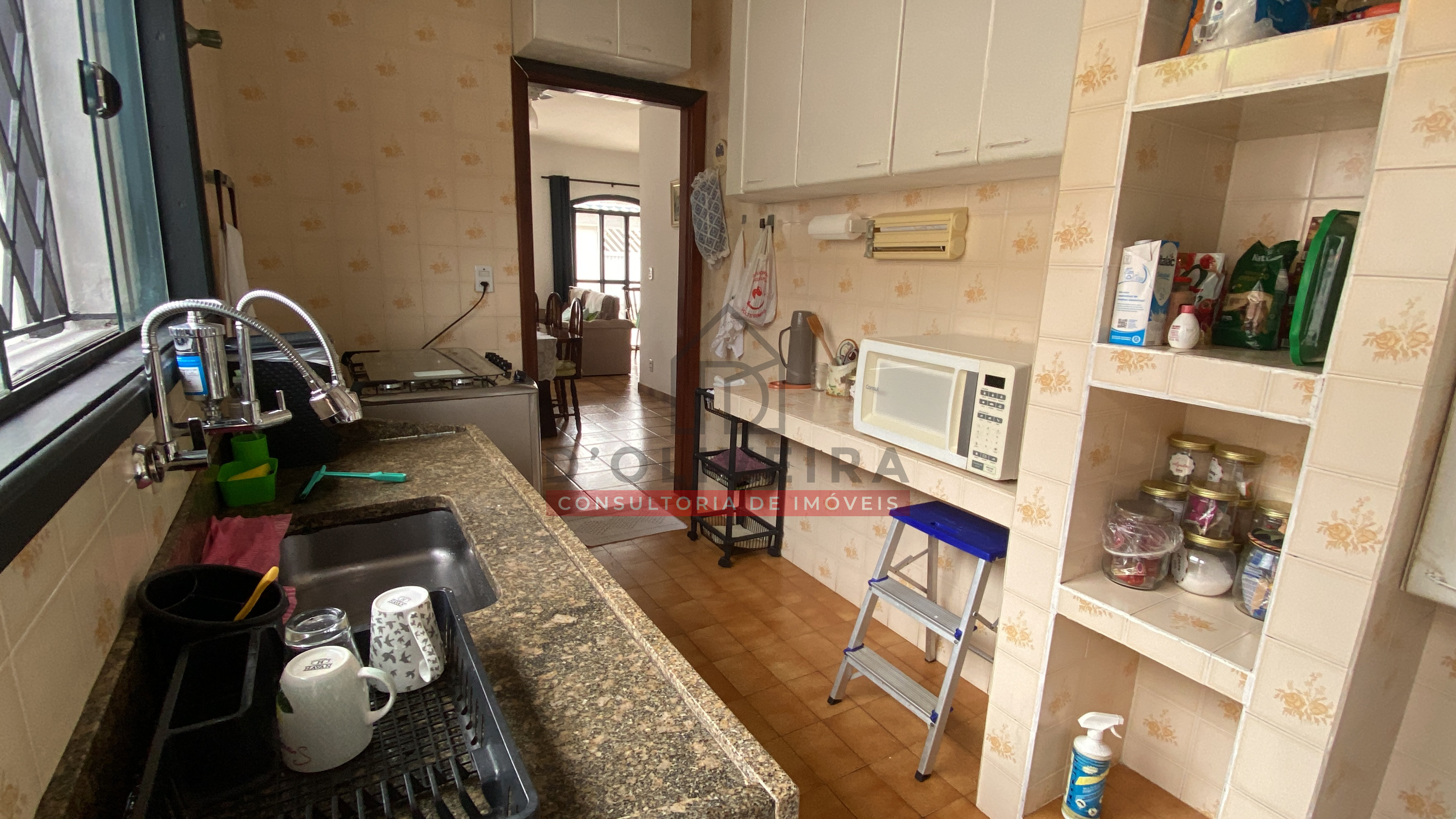 Casa com 500 m² de terreno a 200 metros da praia à venda no Balneário Oasis - Peruíbe - SP