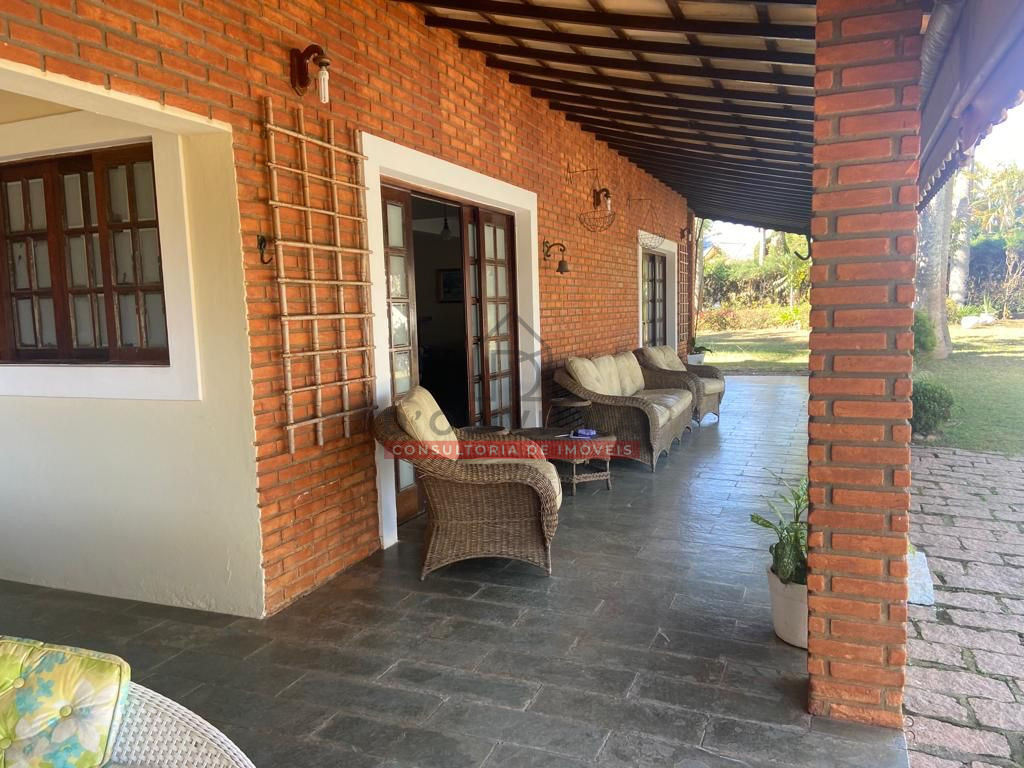 Chácara com piscina em condomínio fechado - Jarinu- SP