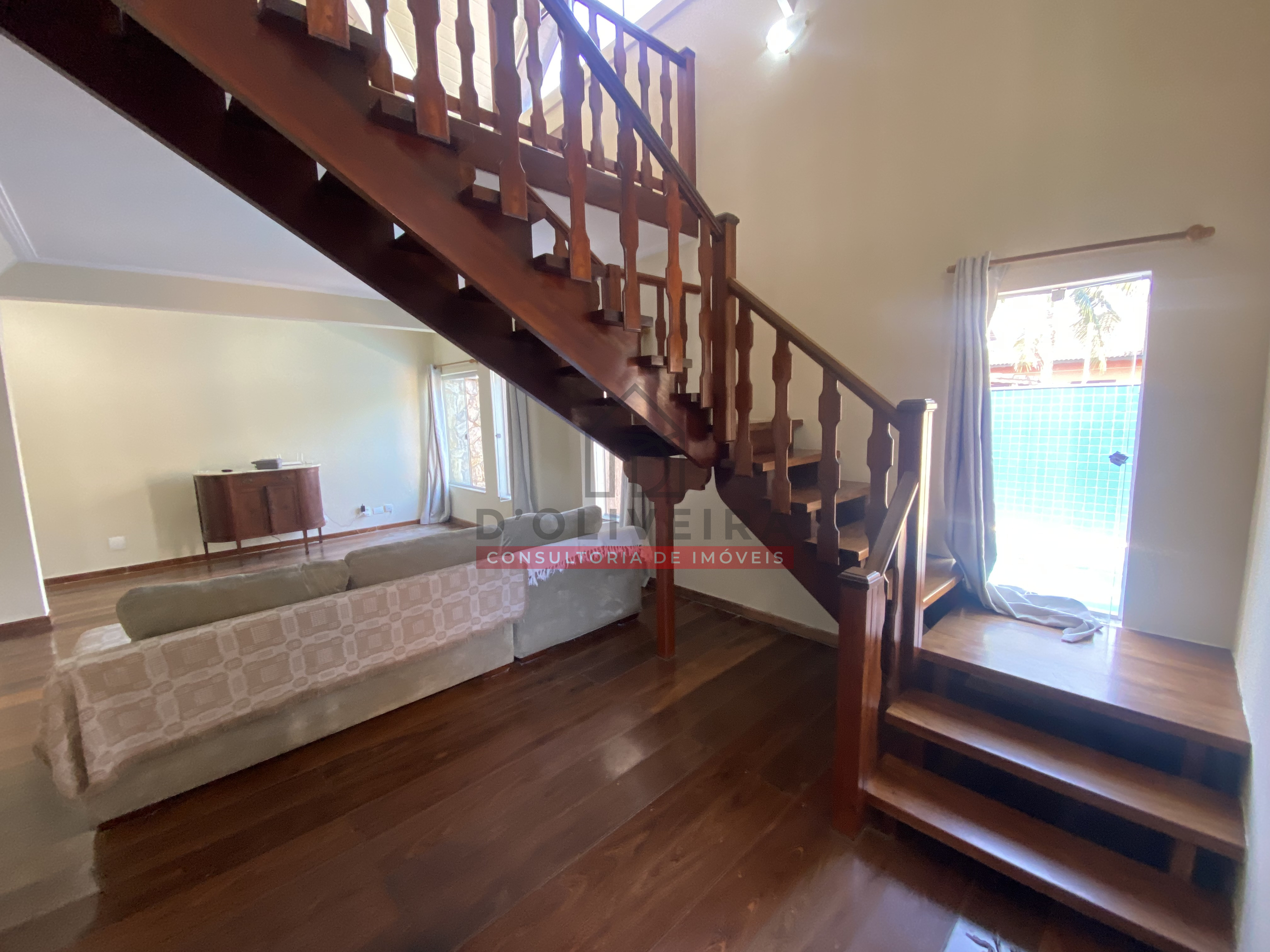 Sobrado com piscina à venda no Jardim Ribamar - Peruíbe - SP