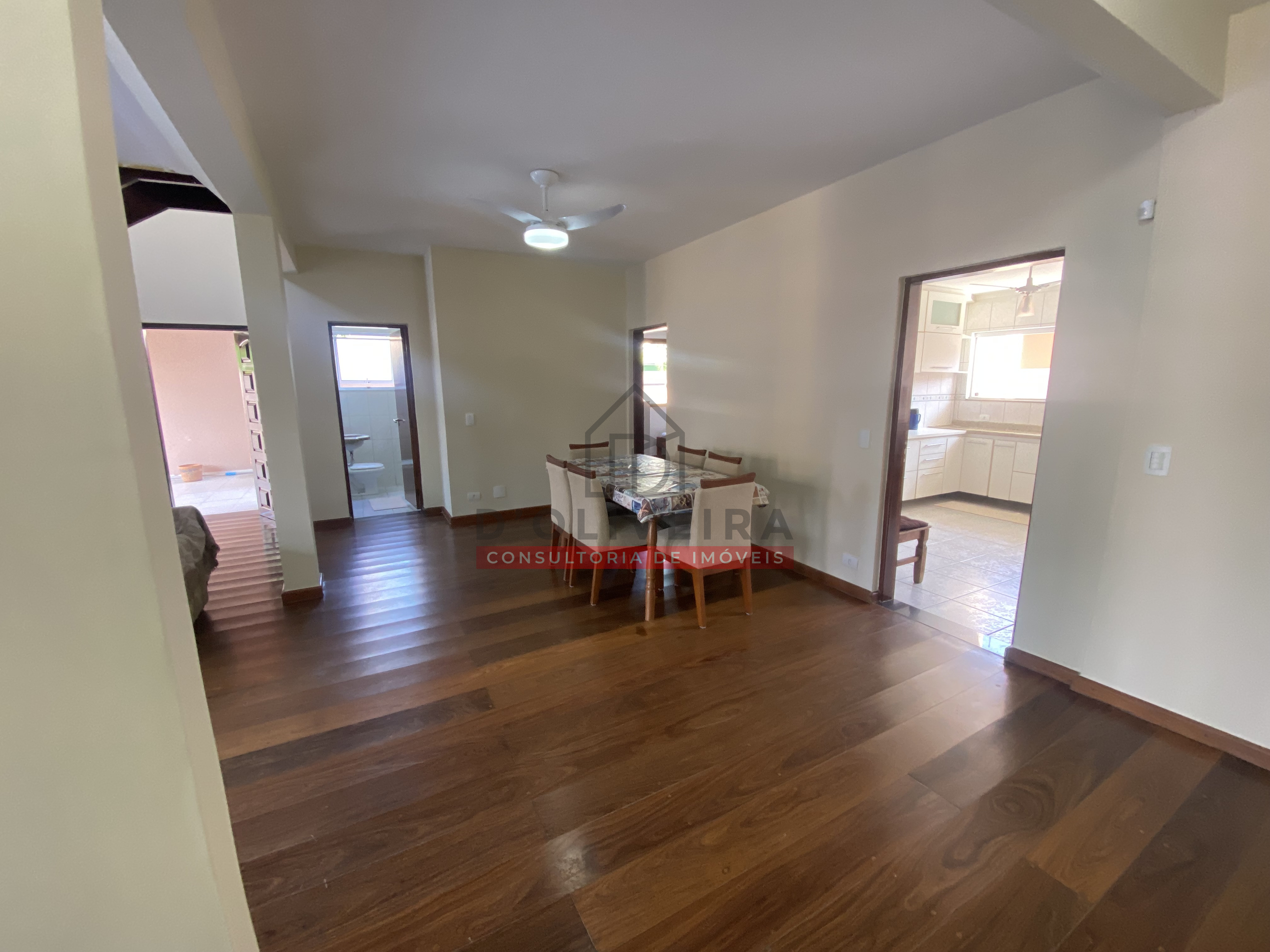 Sobrado com piscina à venda no Jardim Ribamar - Peruíbe - SP