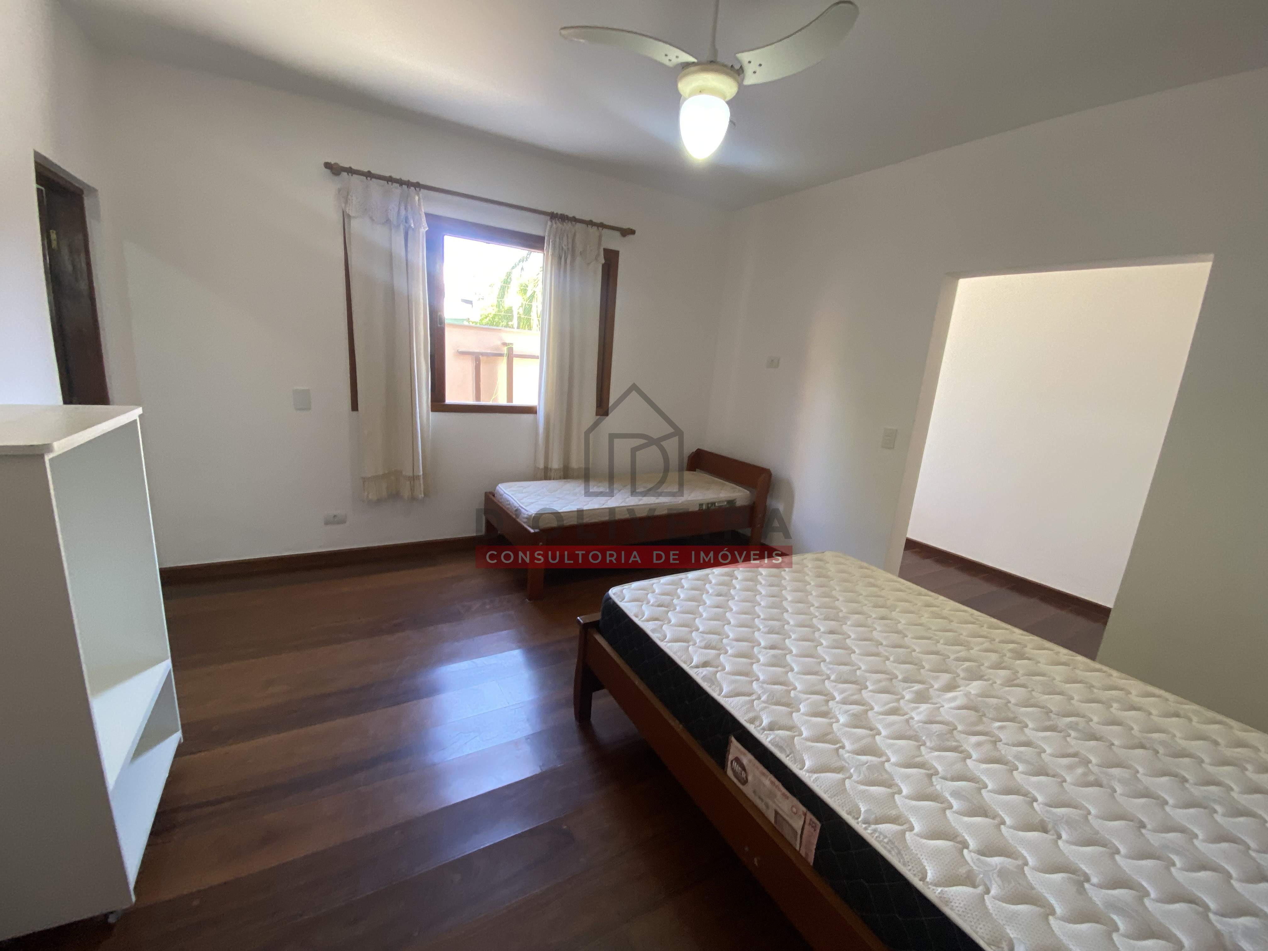 Sobrado com piscina à venda no Jardim Ribamar - Peruíbe - SP