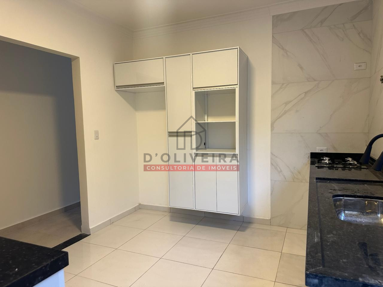 Casa geminada com piscina a venda no Bairro Stella Maris - Peruíbe - SP