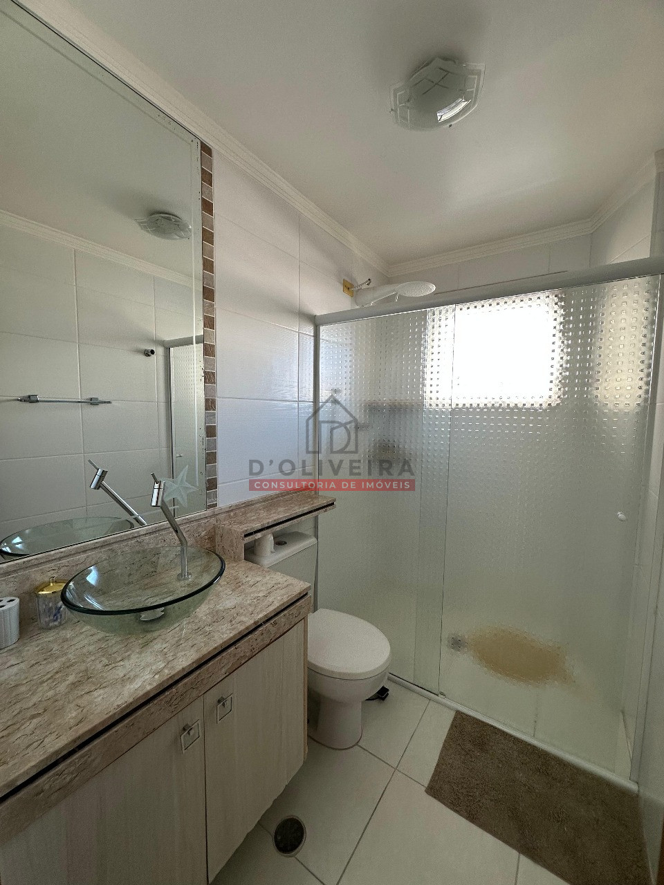 Apartamento com vista para o mar a venda no Bairro Aviação - Praia Grande - SP