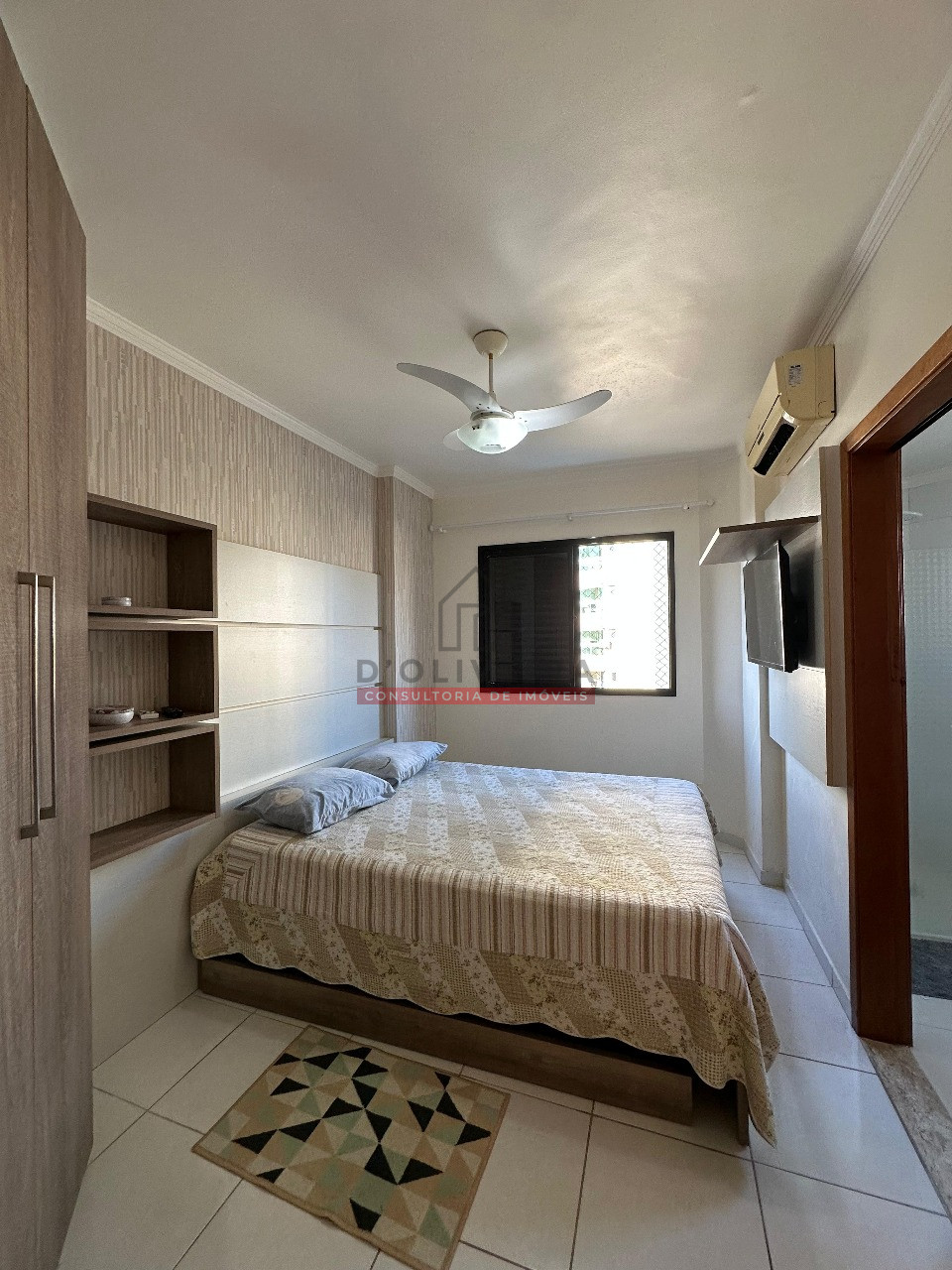 Apartamento com vista para o mar a venda no Bairro Aviação - Praia Grande - SP