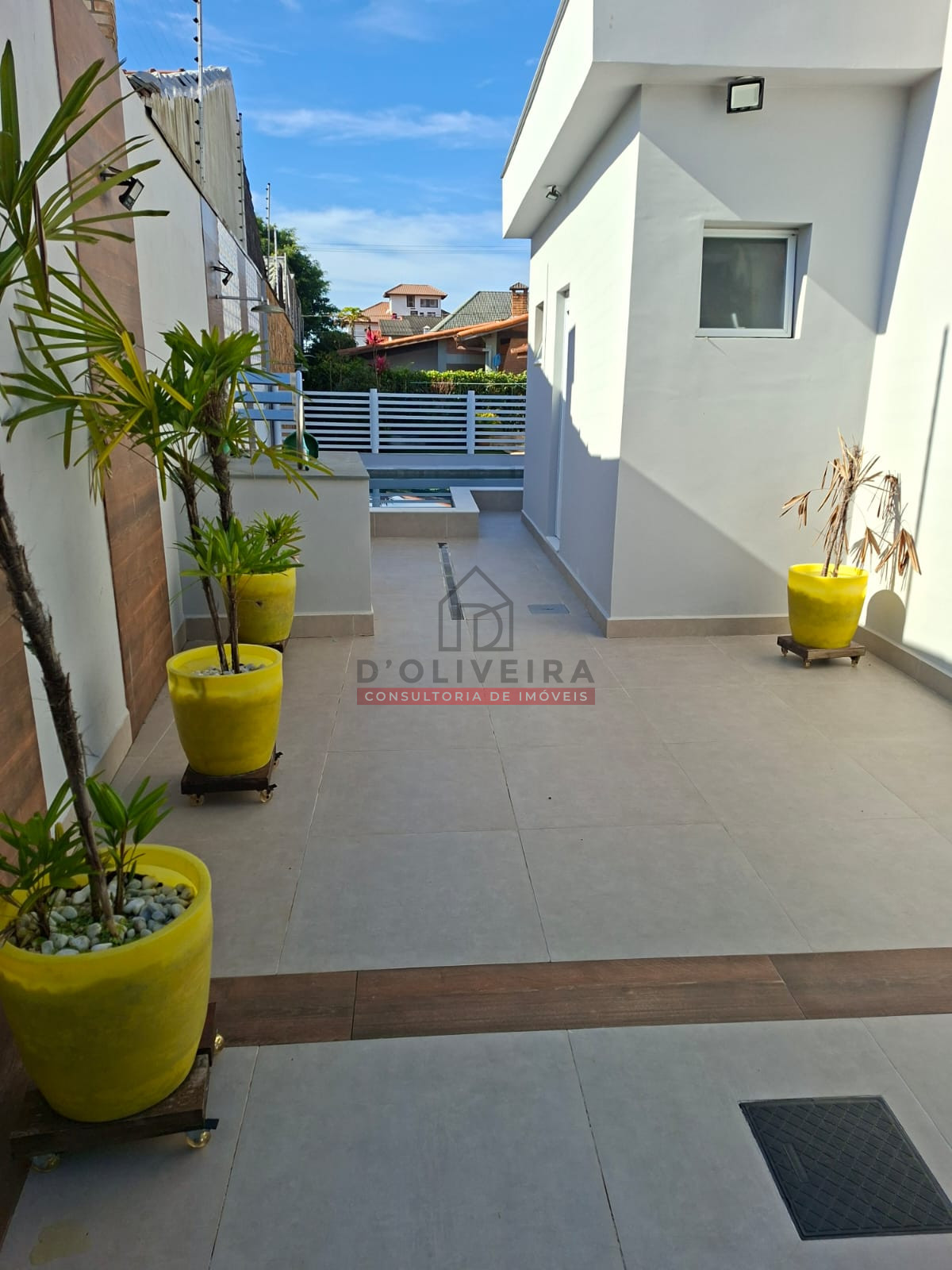 Sobrado com piscina e área gourmet no Bougainvillée Residencial II - Peruíbe - SP