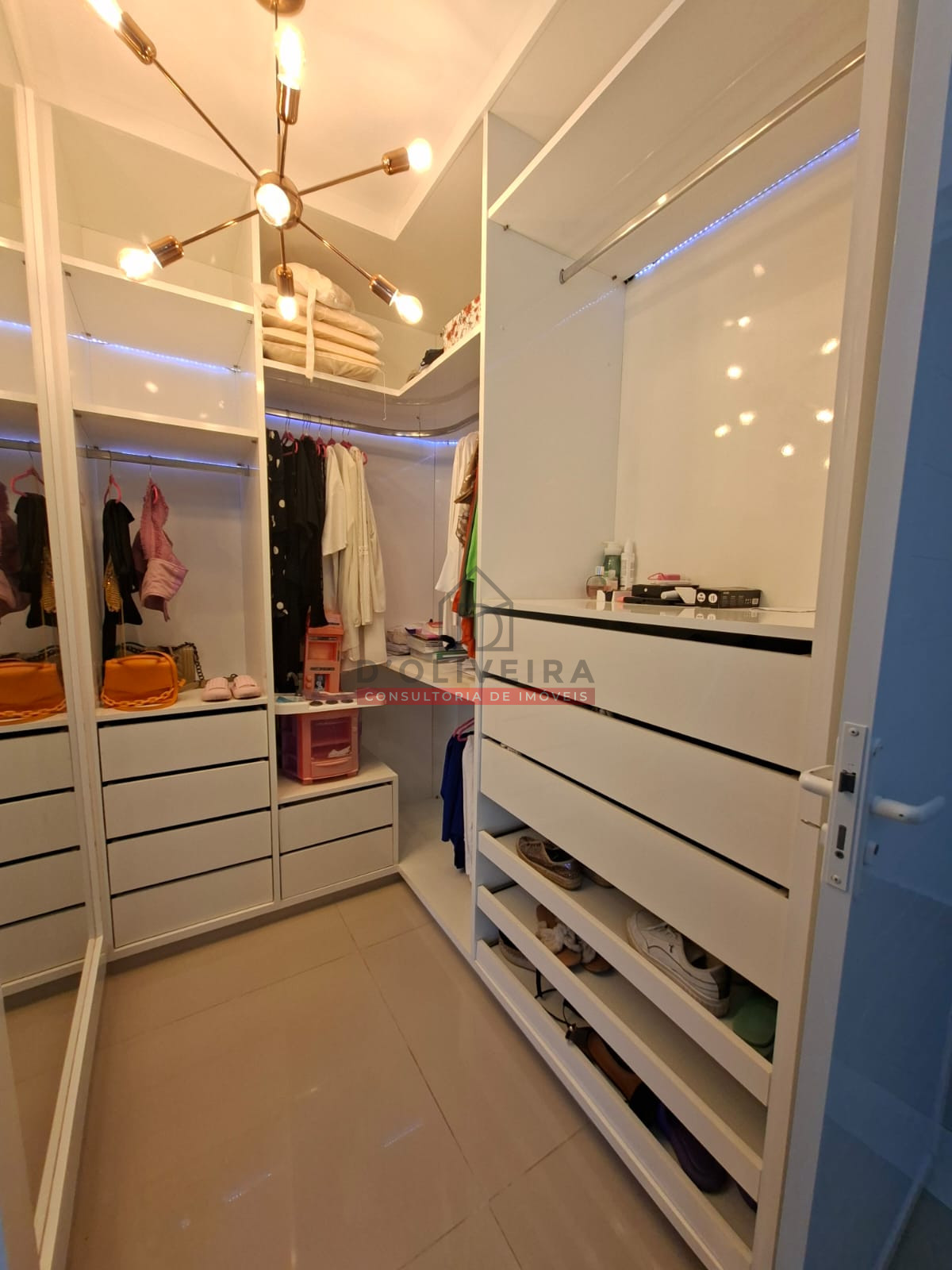 Sobrado com piscina e área gourmet no Bougainvillée Residencial II - Peruíbe - SP