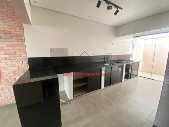 Casa à venda de 60m² com 2 quartos na Estância Santa Gabriela - Peruíbe - SP