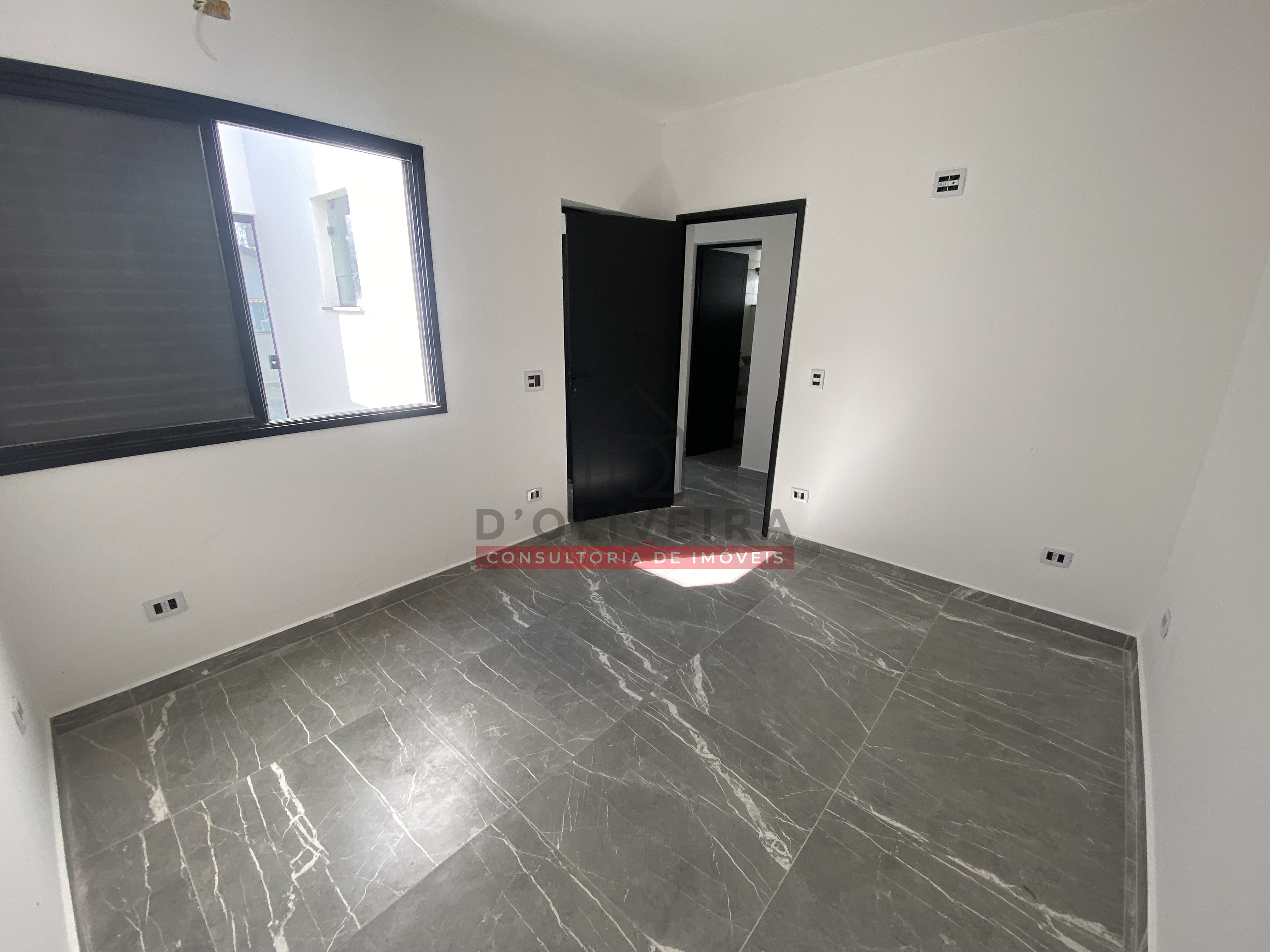 Casa térrea com piscina e 3 suítes à venda no Balneário Samburá - Peruíbe - SP