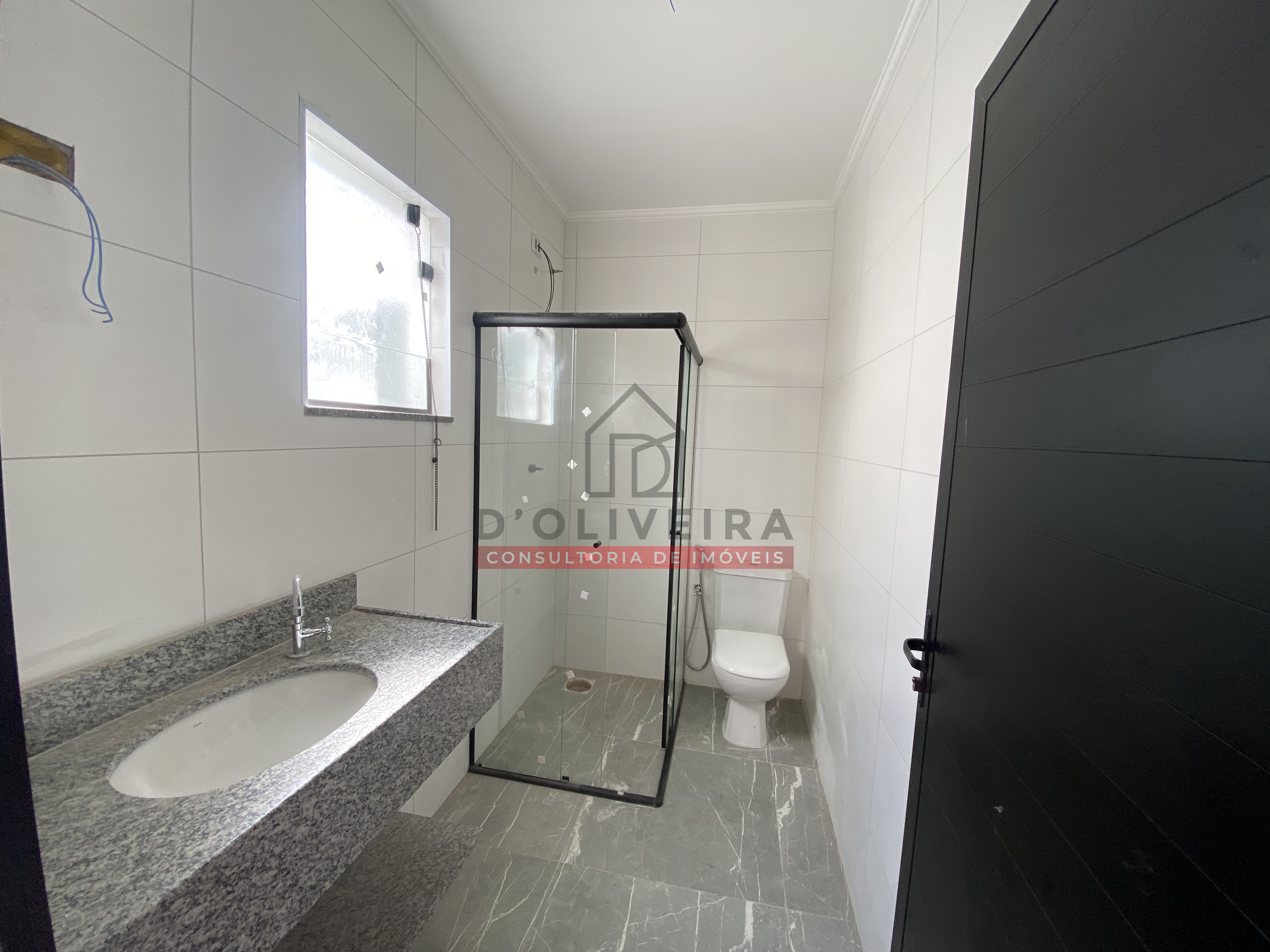 Casa térrea com piscina e 3 suítes à venda no Balneário Samburá - Peruíbe - SP