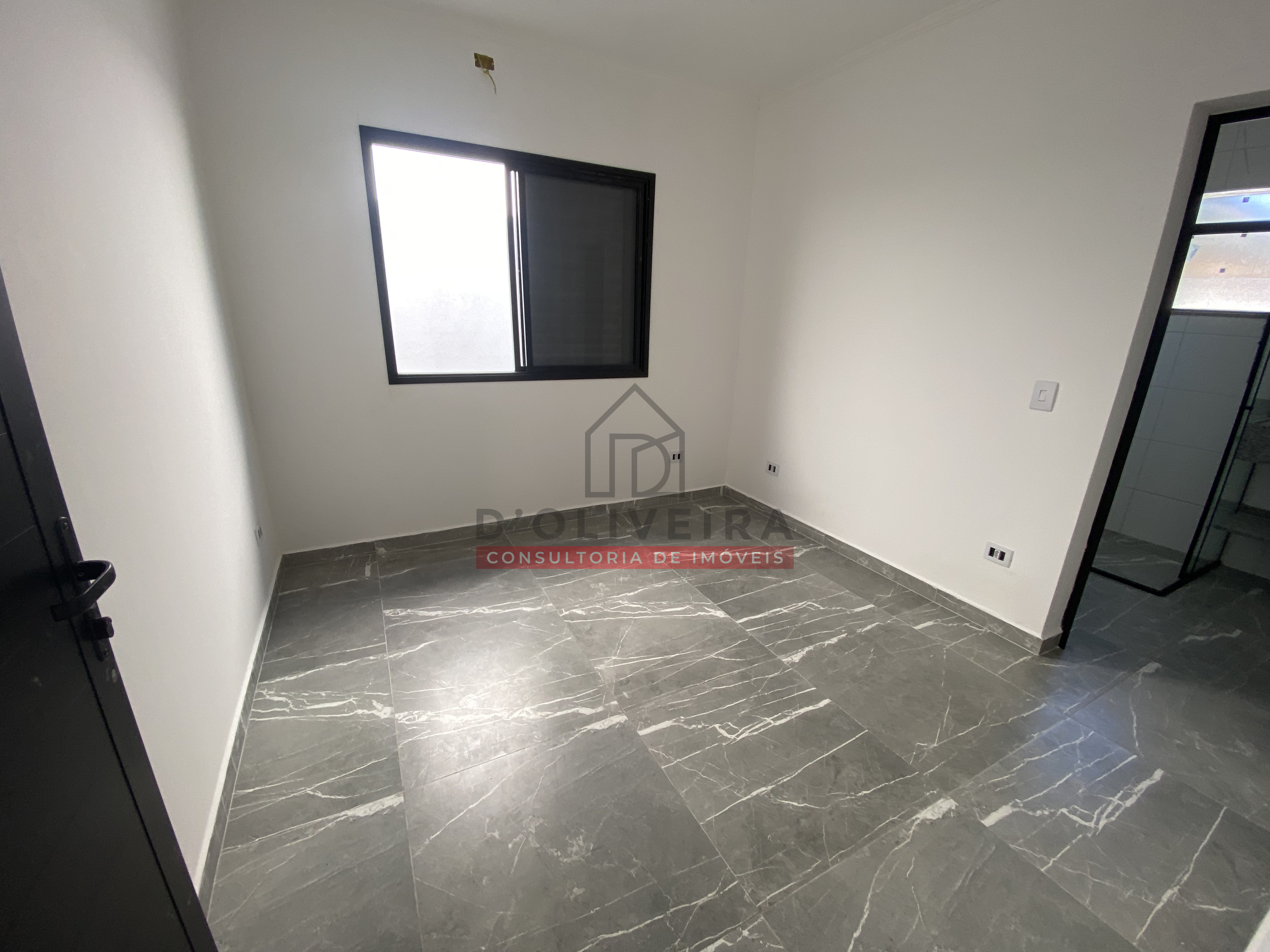 Casa térrea com piscina e 3 suítes à venda no Balneário Samburá - Peruíbe - SP