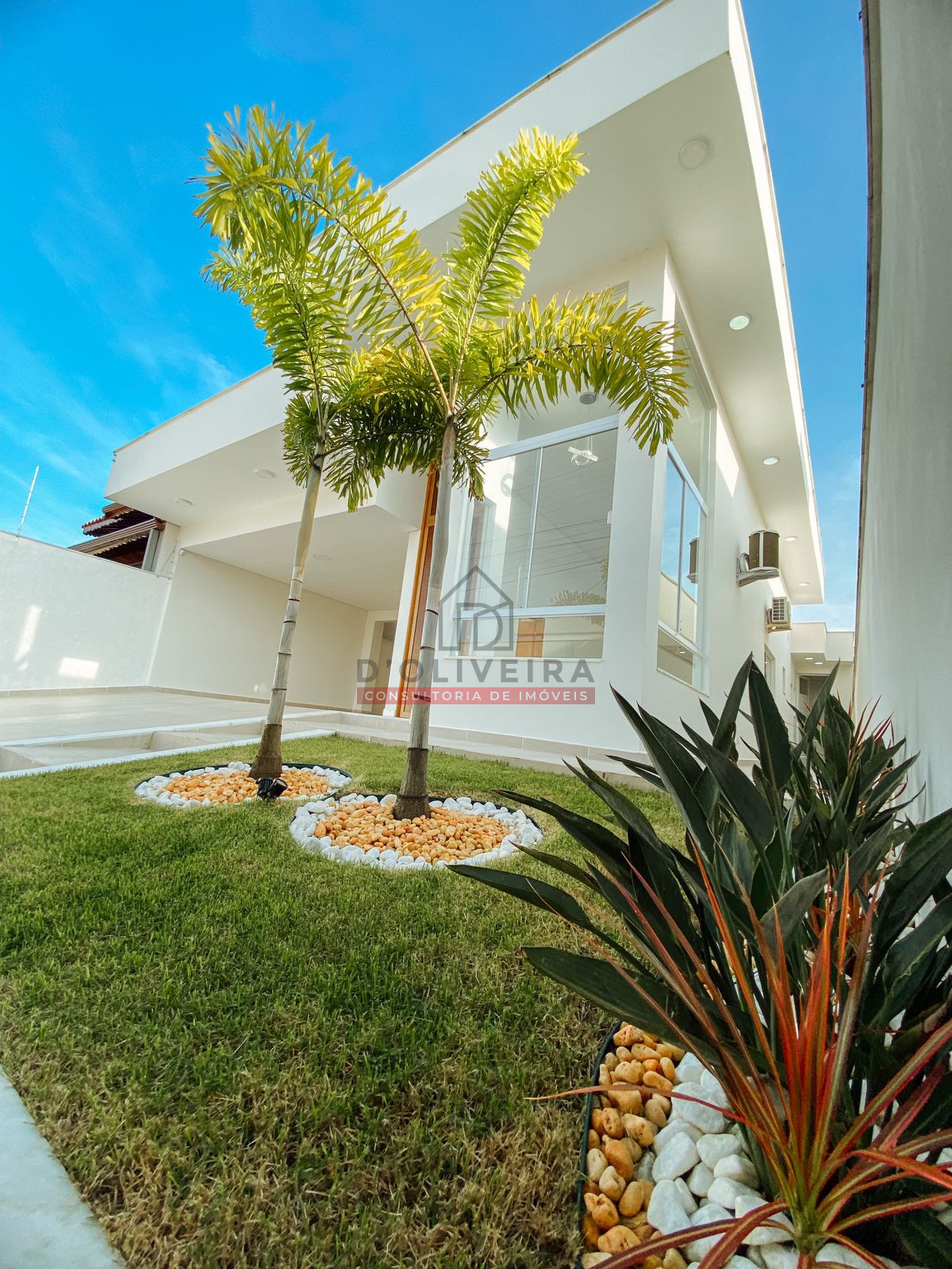 Casa térrea com piscina e área gourmet no Jardim Icaraíba - Peruíbe - SP