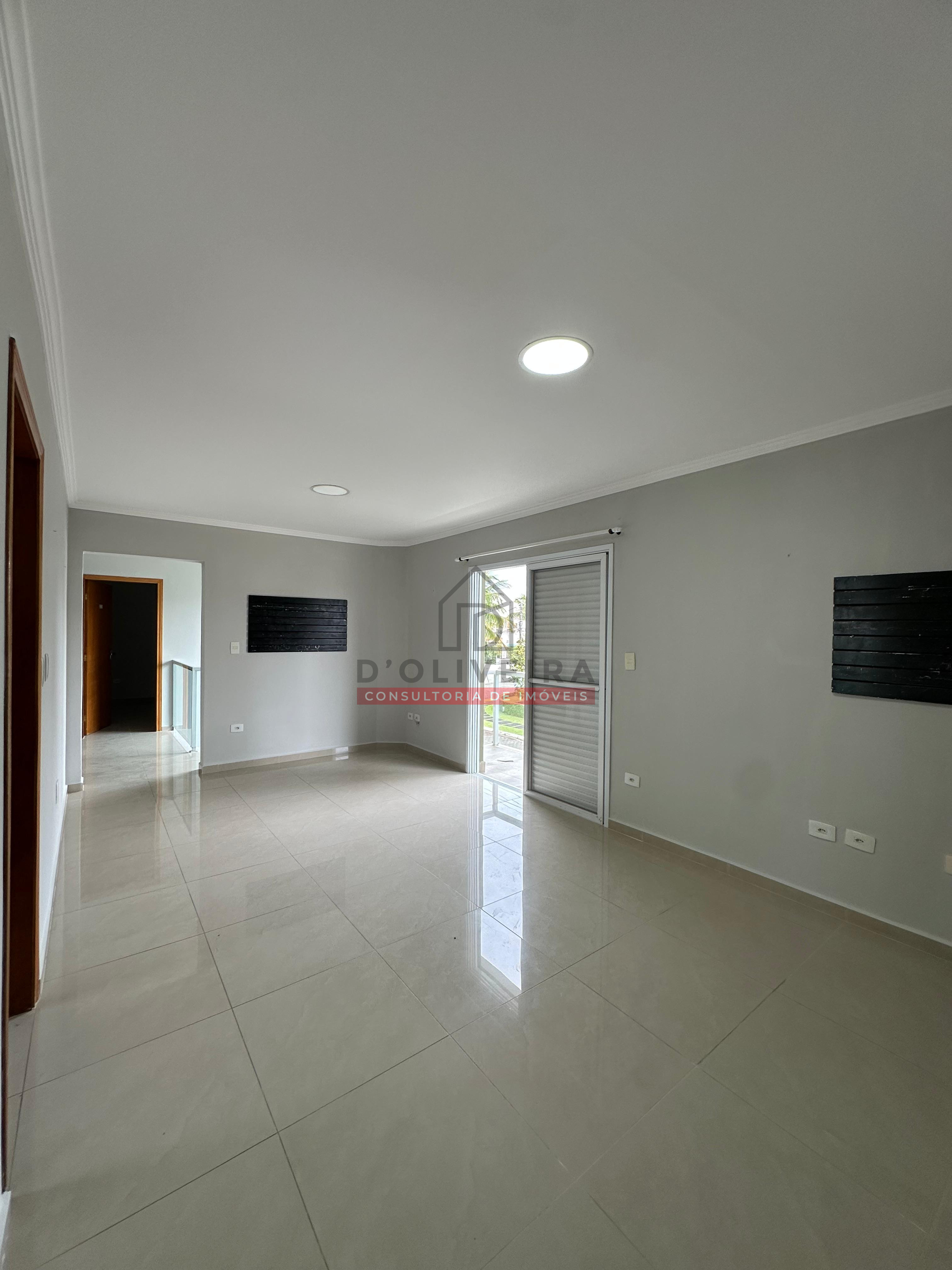 Sobrado moderno à venda no Condomínio Bougainvillée II - Peruíbe - SP