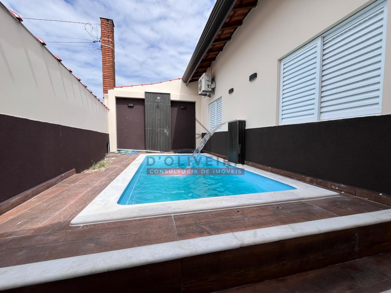 Casa à venda de 80m² com 2 quartos na Cidade Nova Peruíbe - Peruíbe - SP