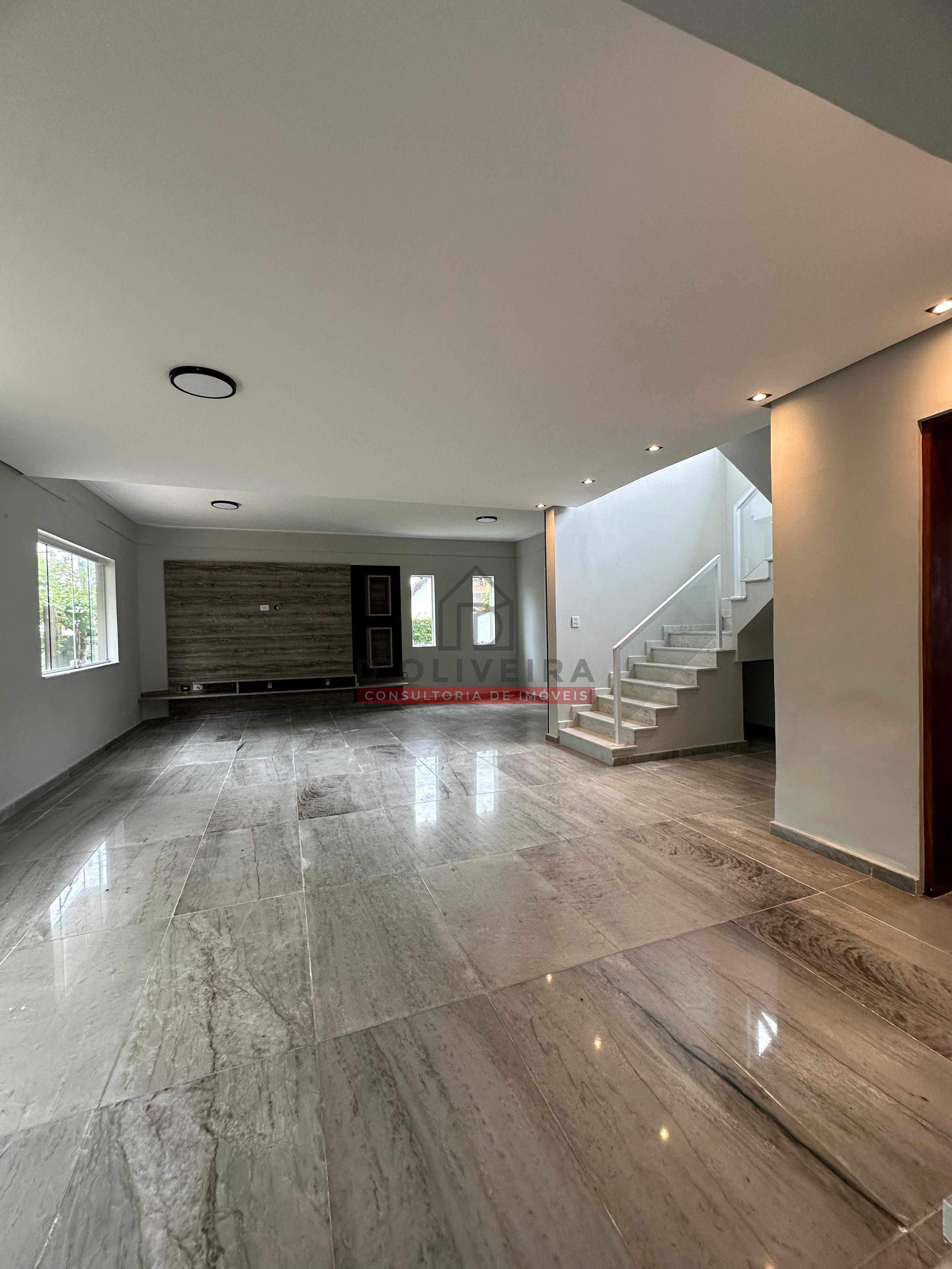 Sobrado moderno à venda no Condomínio Bougainvillée II - Peruíbe - SP