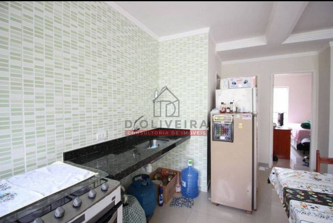 Apartamento de 2 quartos no Centro de Peruíbe - SP