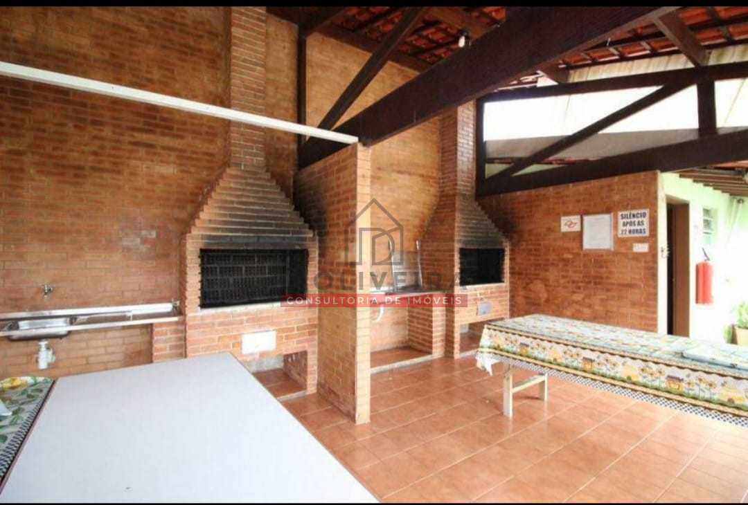 Apartamento de 2 quartos com excelente localização no Centro de Peruíbe - SP