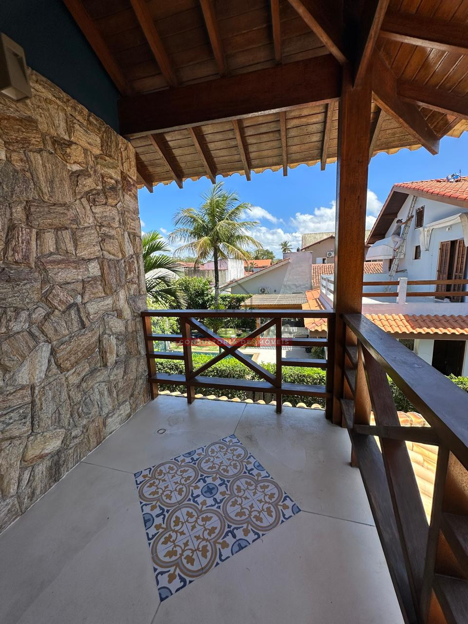 Sobrado de 4 suítes e piscina aquecida no Bougainville Residencial II - Peruíbe - SP