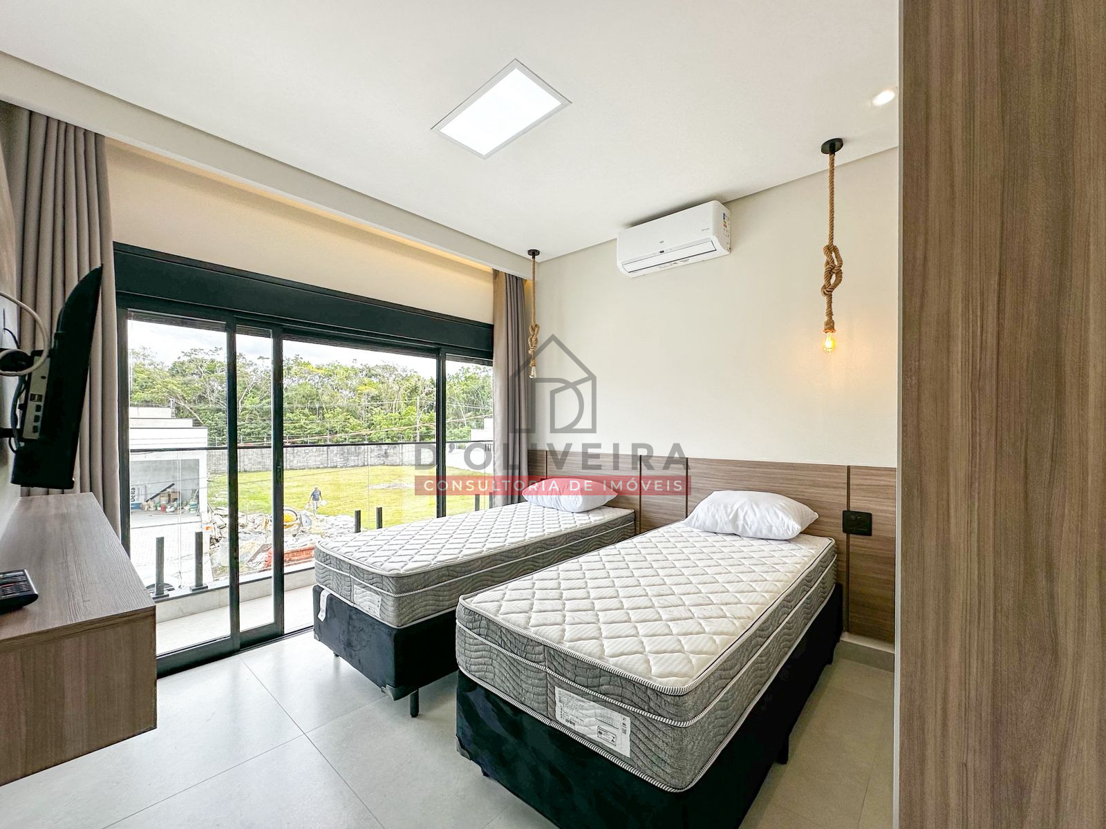 Sobrado à venda no Condomínio Bosque Três Marias - Peruíbe - SP