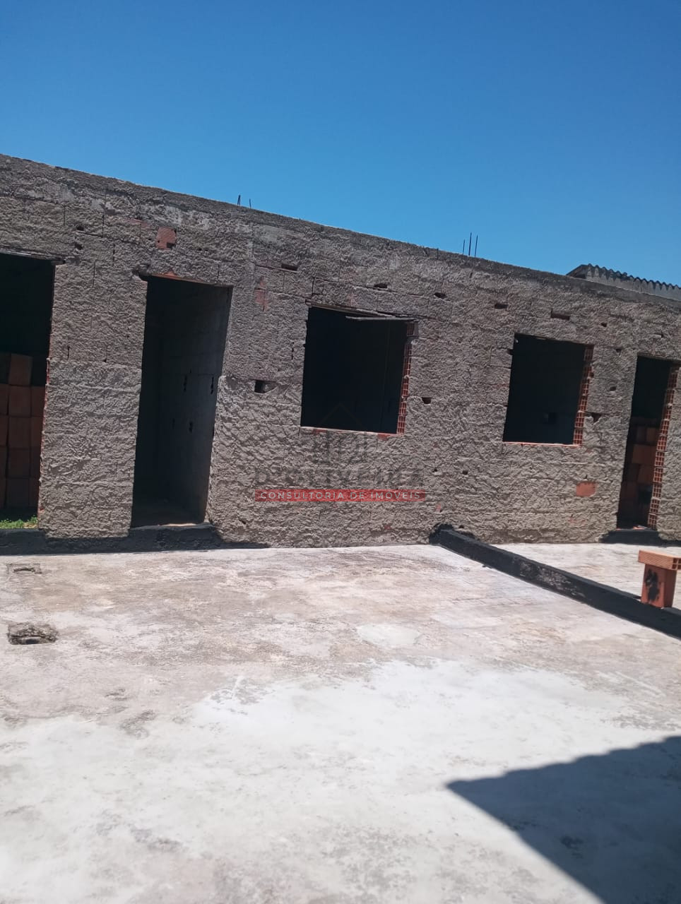 Imóvel em final de construção à venda na Estância São José - Peruíbe - SP