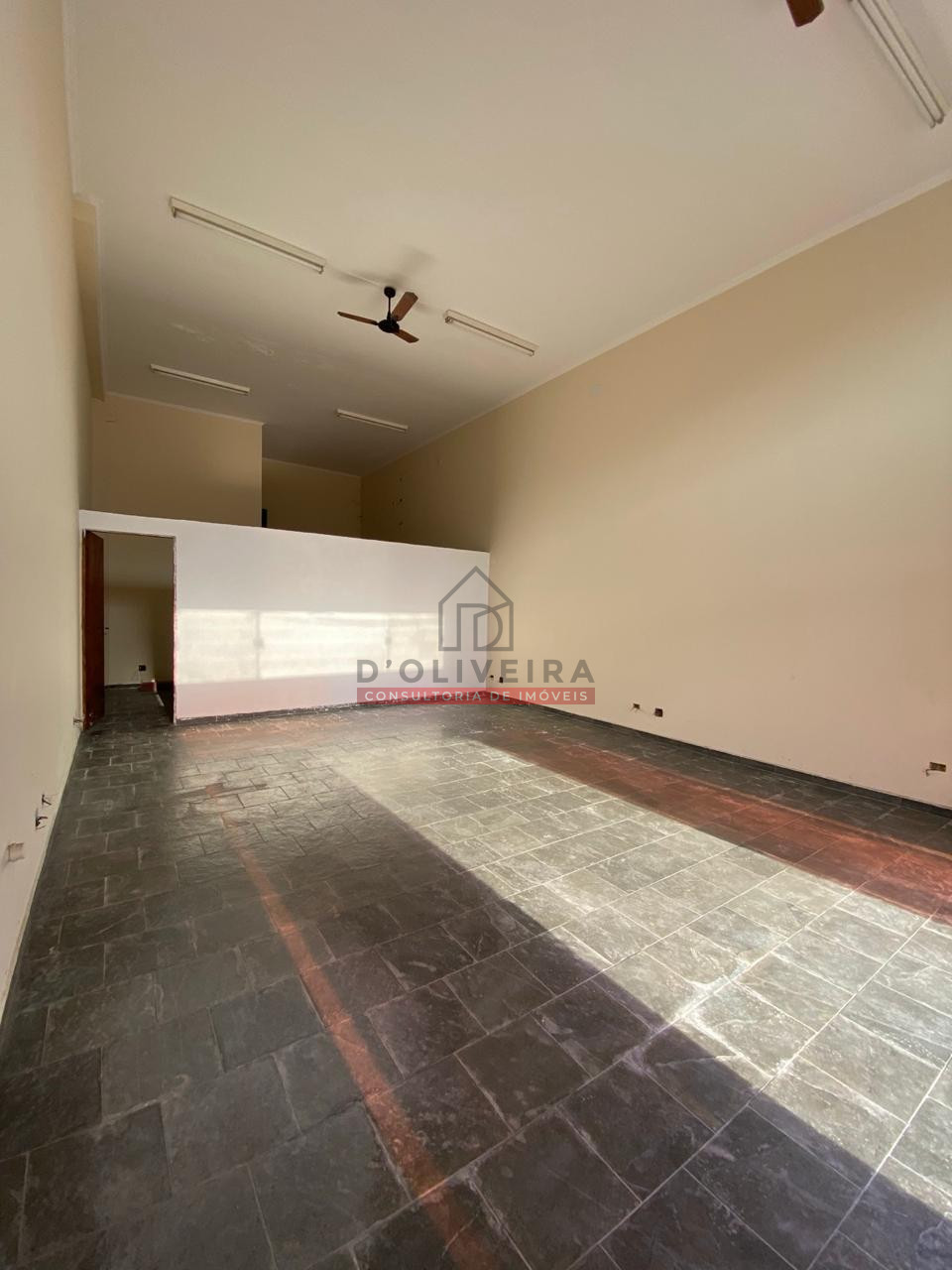 Loja à venda no Avenida Padre Anchieta- Peruíbe - SP