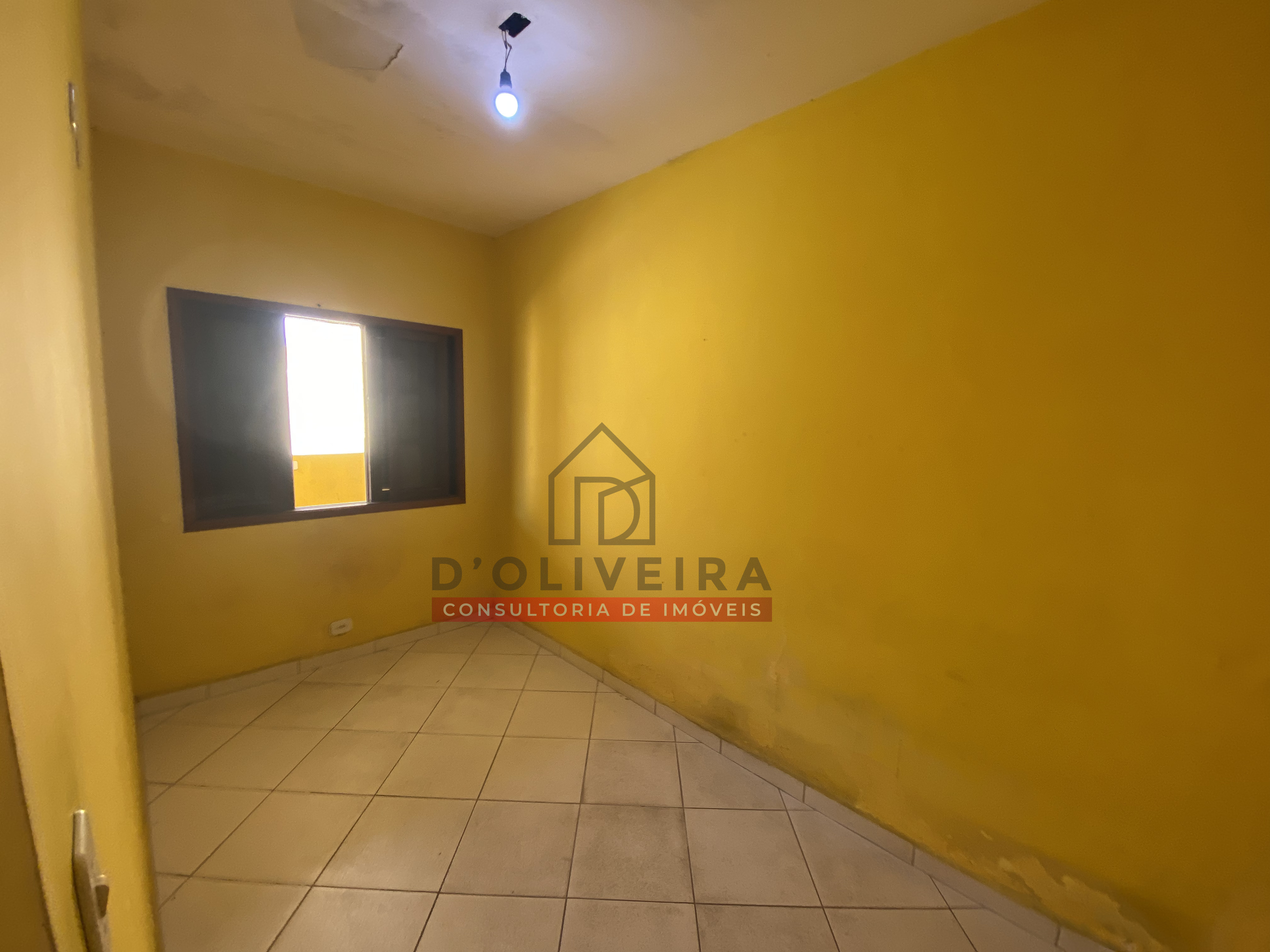 Salão Comercial à venda no Avenida Padre Anchieta- Peruíbe - SP