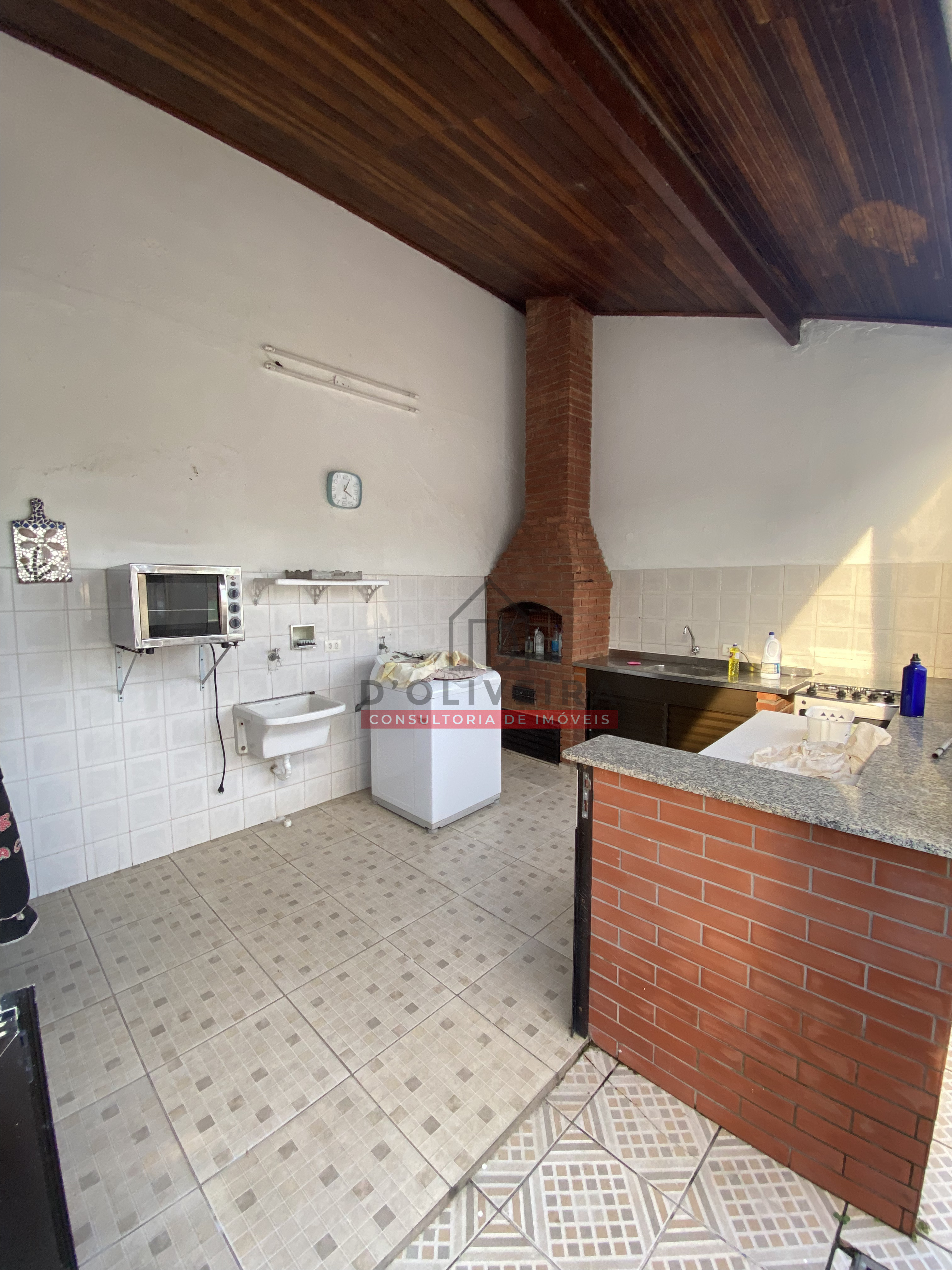 Casa com edícula à venda no Jardim Casablanca - Peruíbe - SP