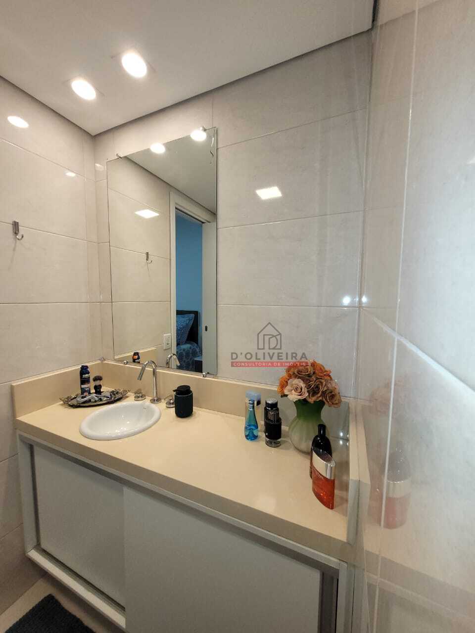 Apartamento recém reformado à venda na Vila Prudente - São Paulo - SP