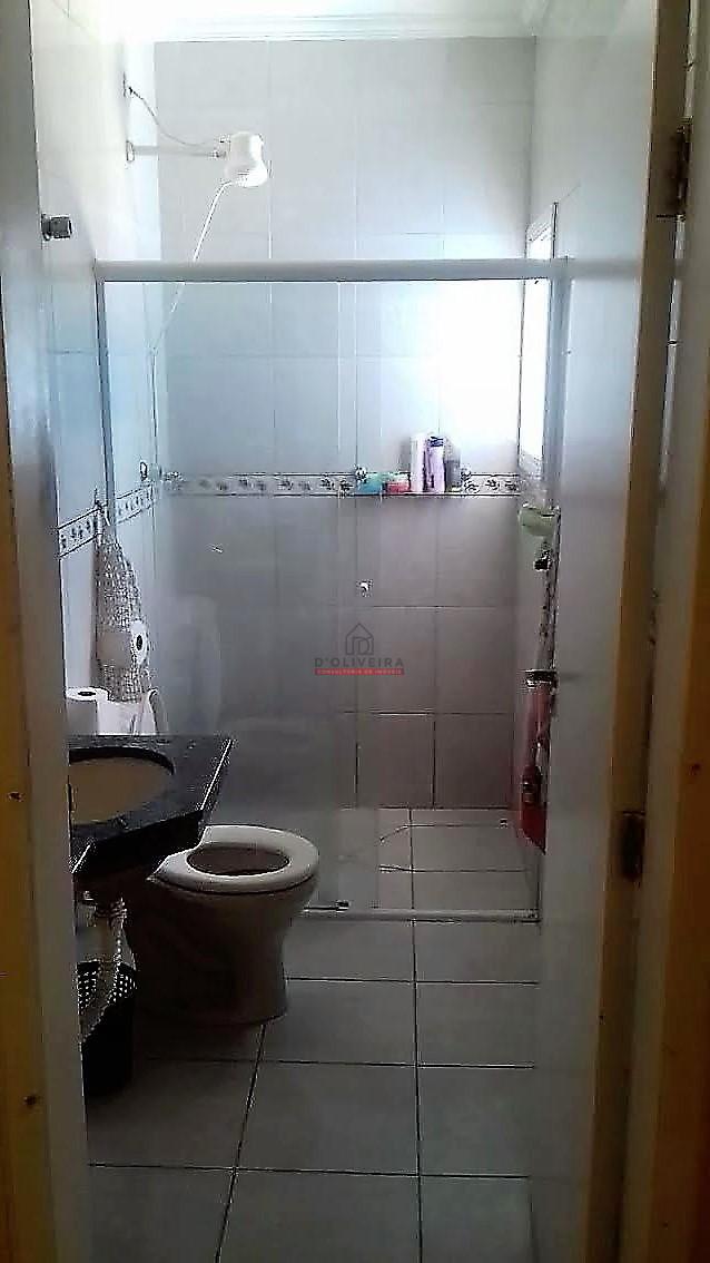 Casa térrea com piscina à venda na Estancia São José - Peruíbe - SP