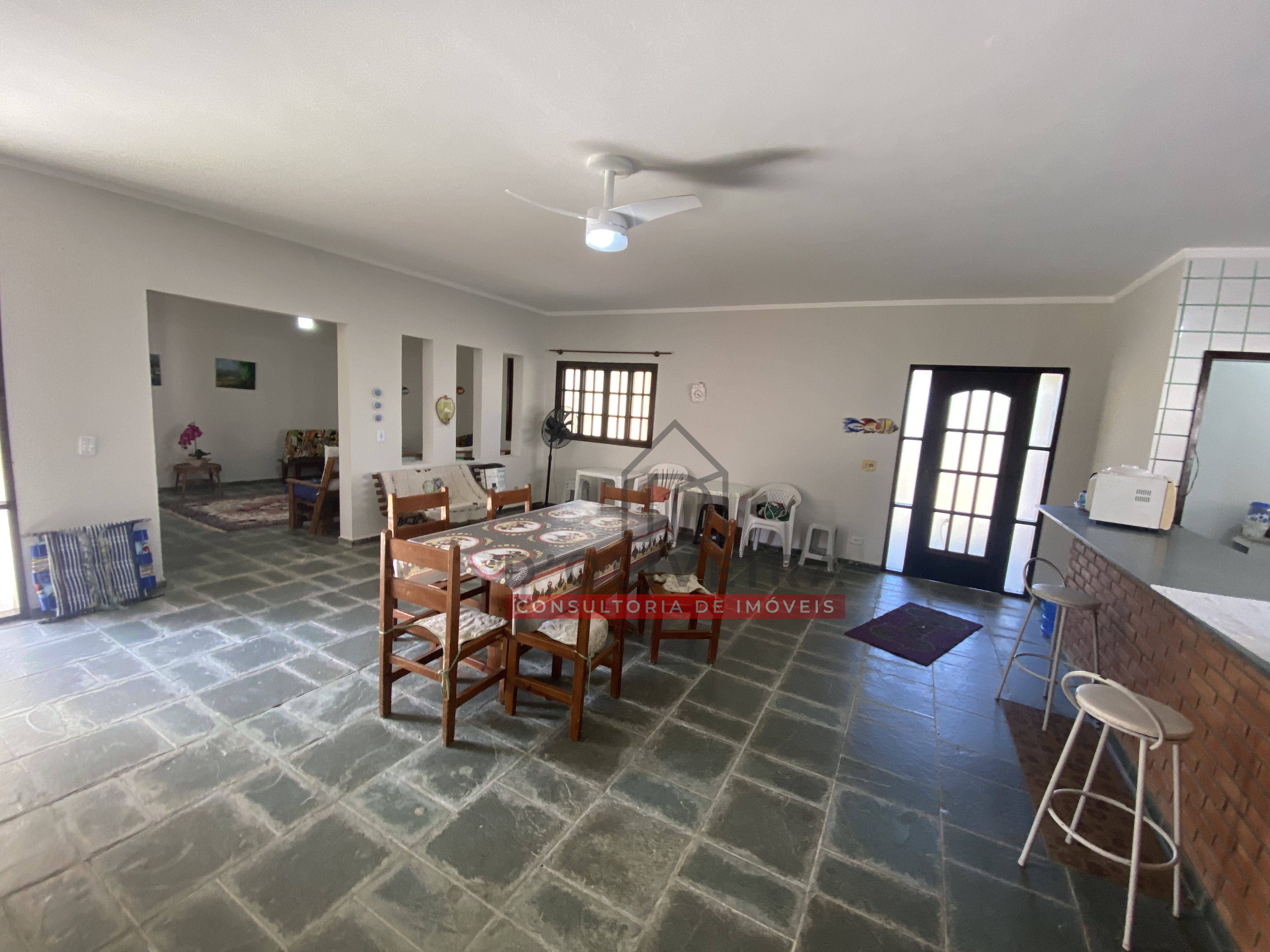 Casa térrea à venda no Guaraú - Peruíbe - SP