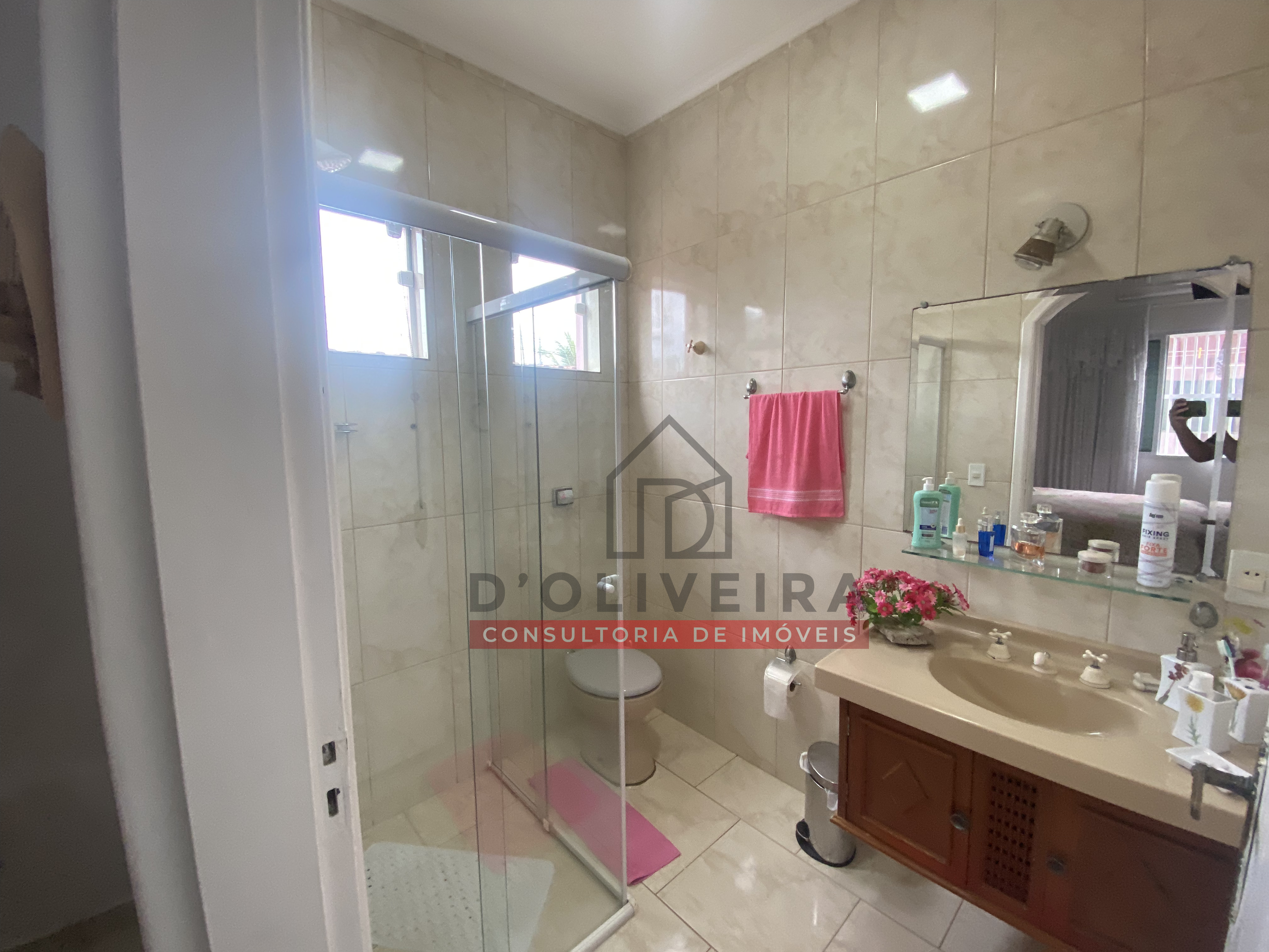 Casa com piscina e área gourmet à venda no Balneário Oásis - Peruíbe - SP