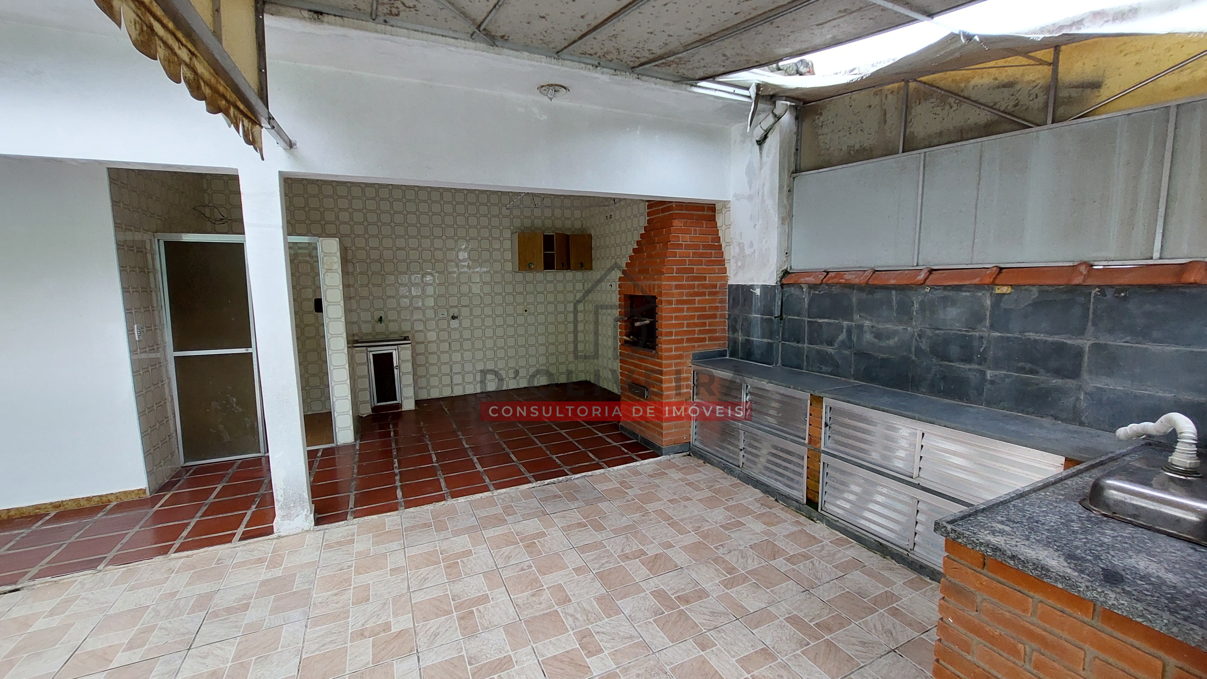 Casa à venda com 3 quartos a 600 metros da praia no Bairro São João Batista  - Peruíbe - SP