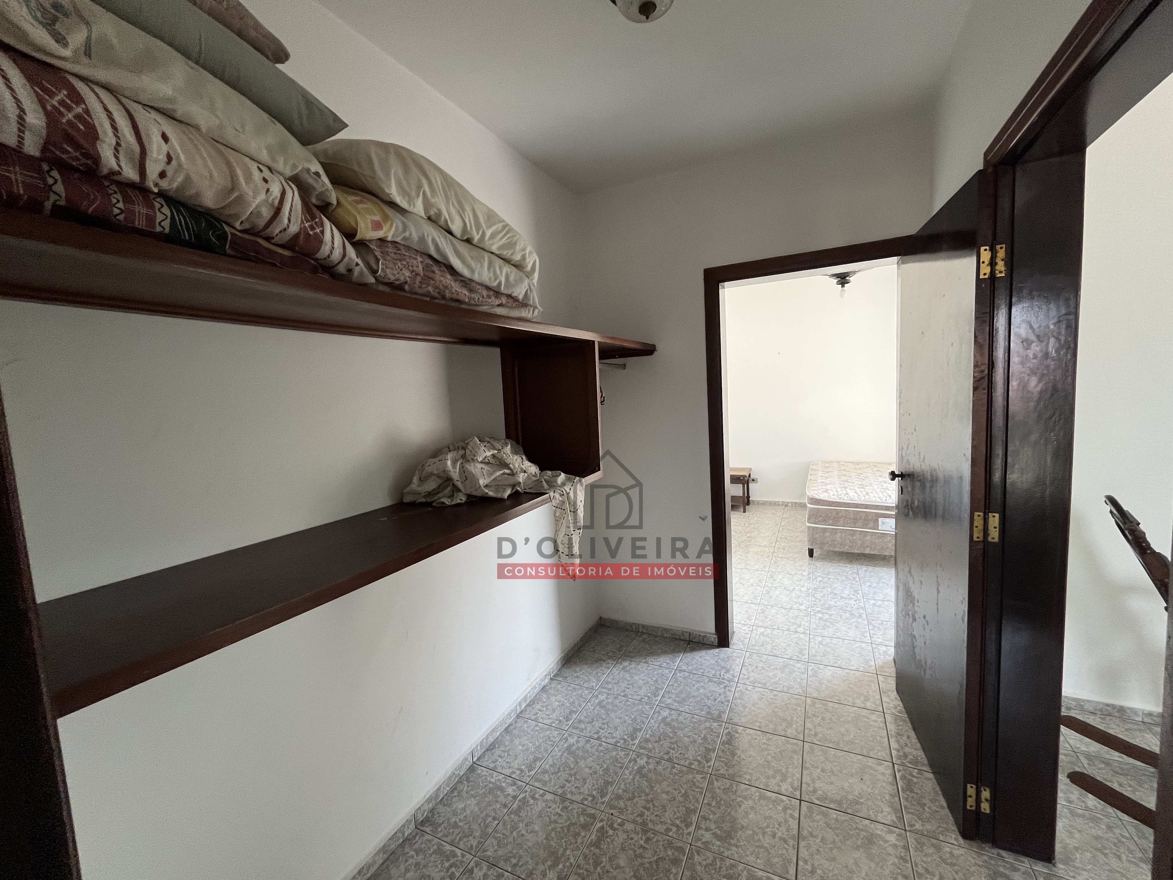 Casa com piscina à venda no Condomínio Residencial Bougainvillée III - Peruíbe - SP