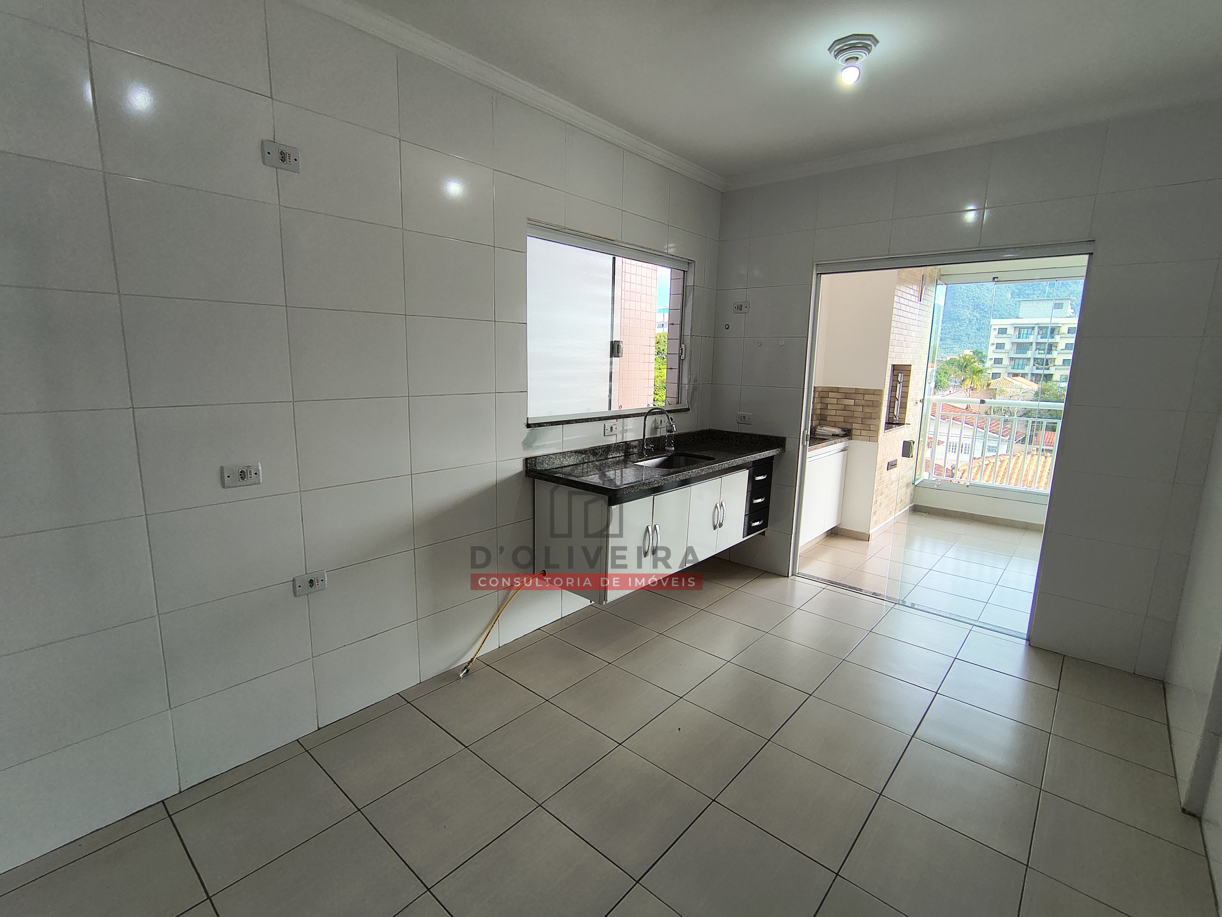 Apartamento com varanda gourmet à venda no Centro - Peruíbe - SP